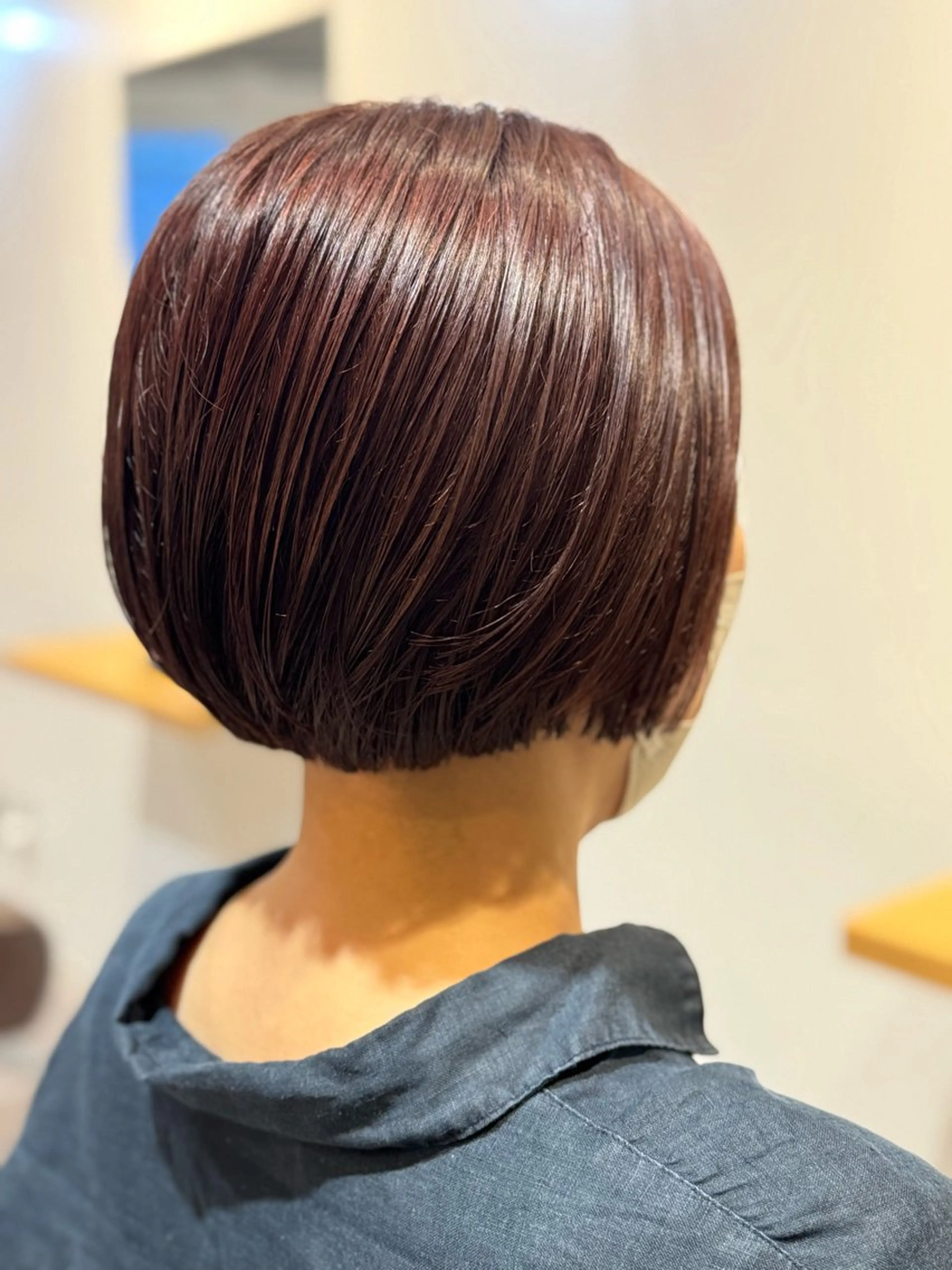 ショート カラー MIA 菅原のヘアスタイル