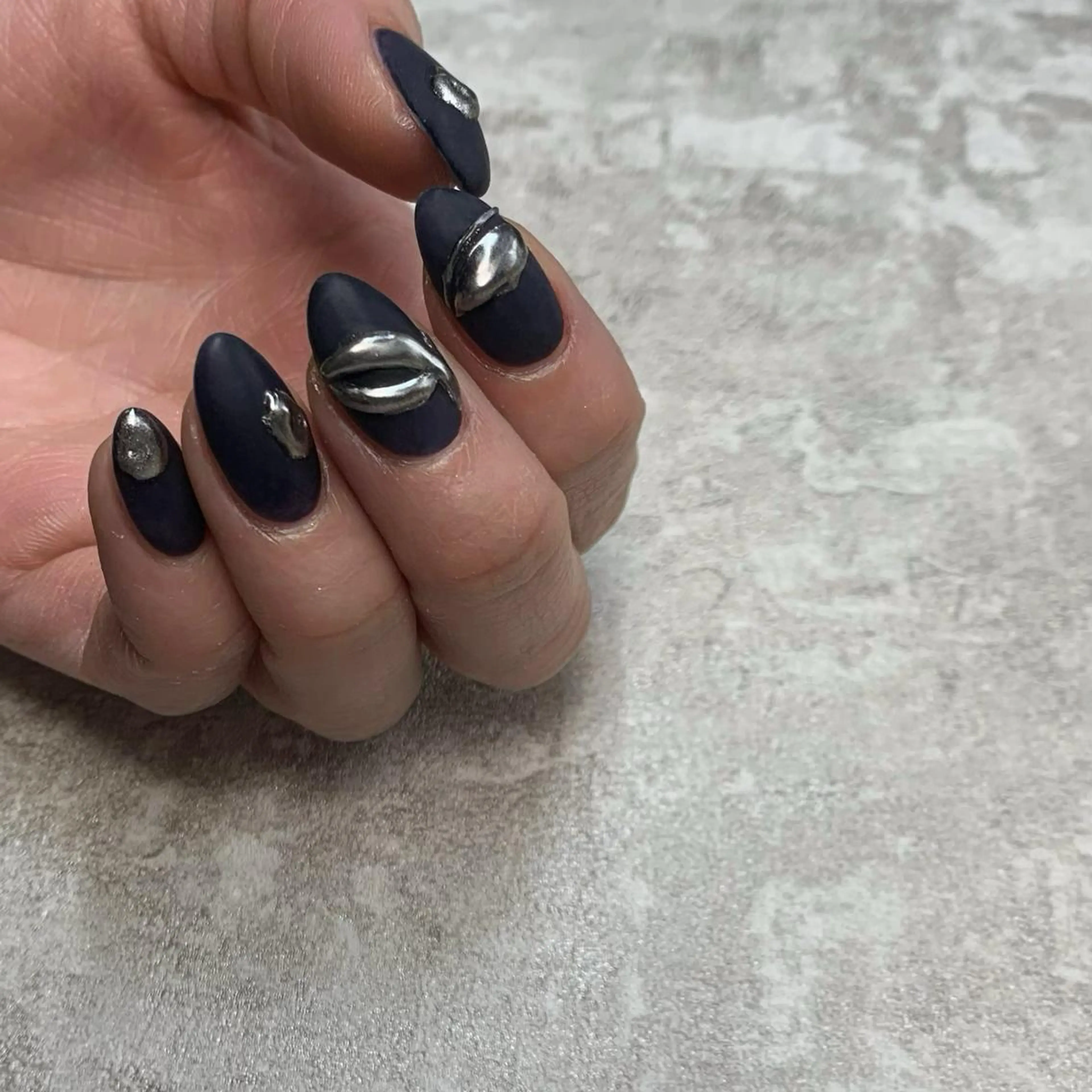 ネイル S. JEWELのネイルデザイン