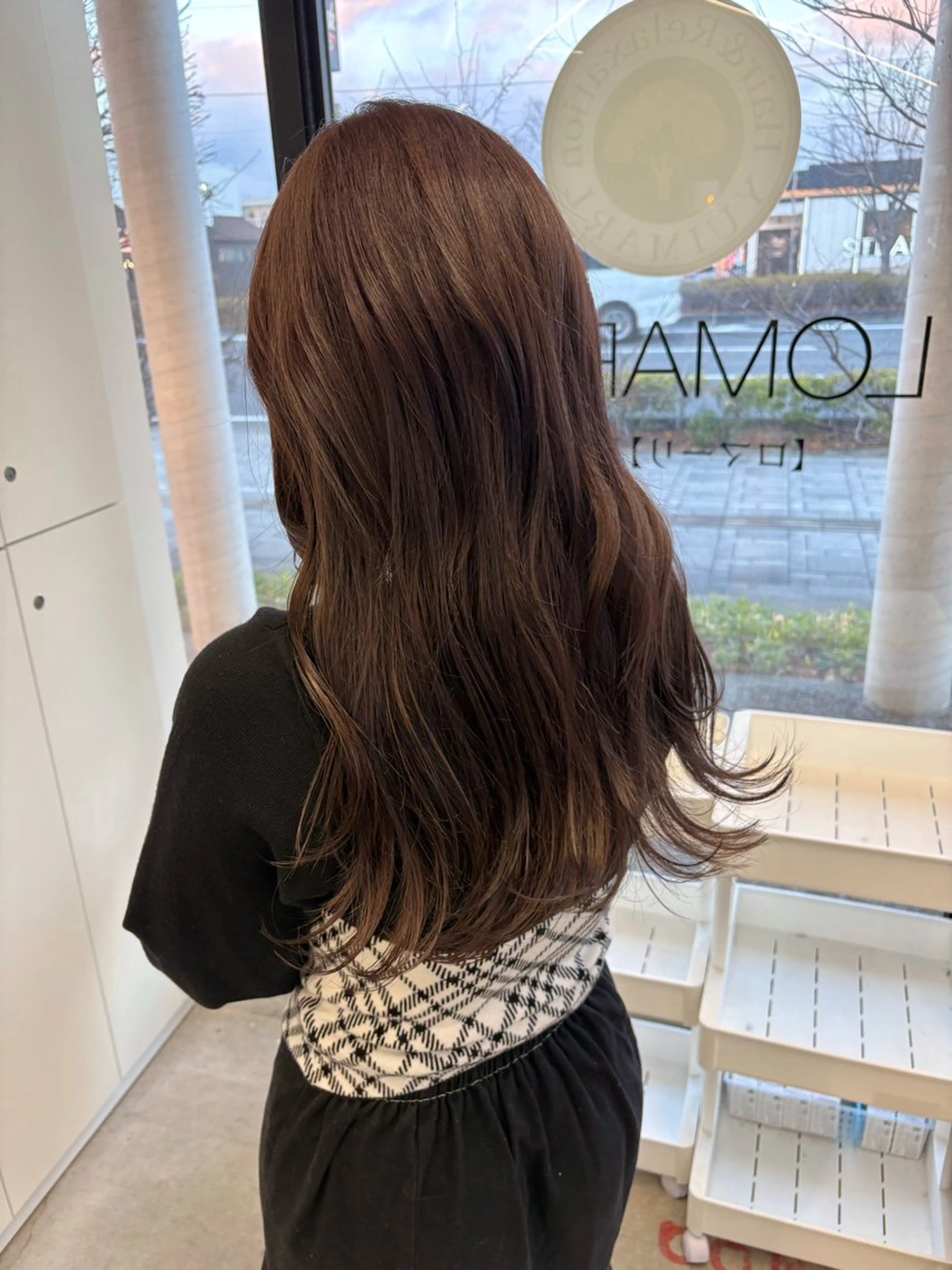 ロング カラー ブリーチ ブラウンカラー 透明感カラー ダブルカラー ブリーチなしカラー ヘアカラー トリートメント LOMARLIE / 𝐂𝐇𝐈𝐊𝐀のヘアスタイル