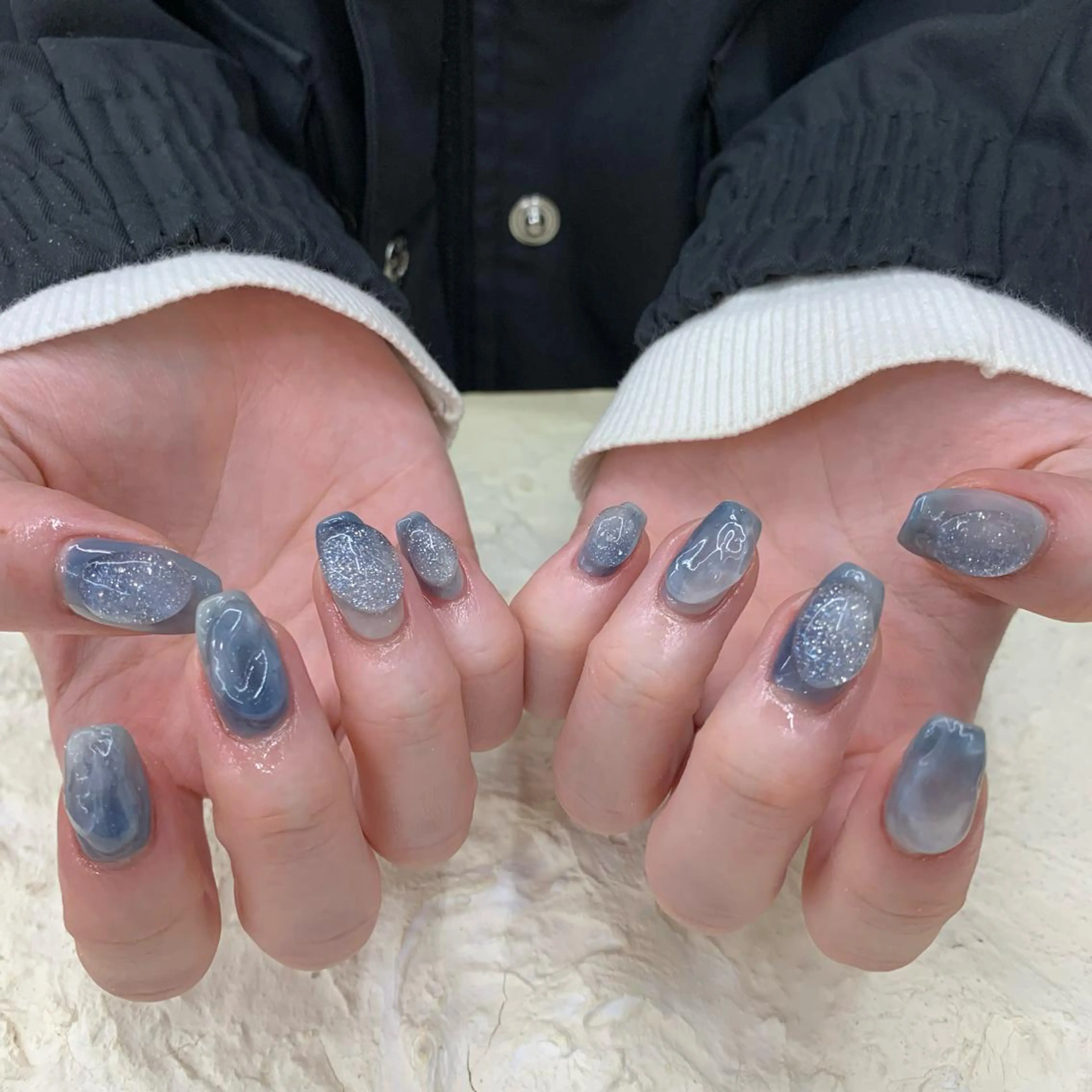 ネイル ぷっくりネイル マキノ ユイのネイルデザイン