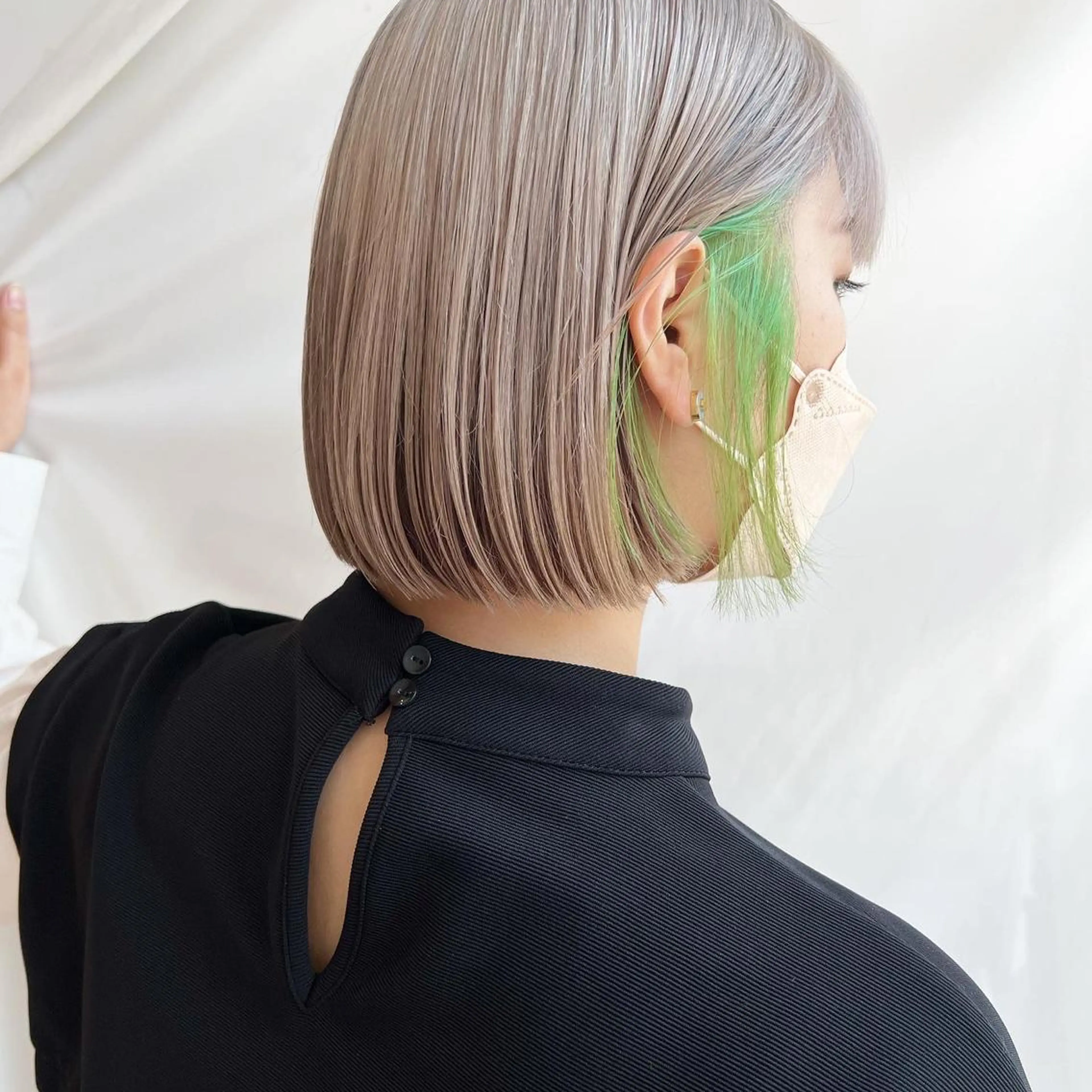 ショート カラー ベージュカラー 透明感カラー グレージュ ボブ ヘアカラー トリートメント ヘアセット レイヤー専門家 ダブルカラー修のヘアスタイル