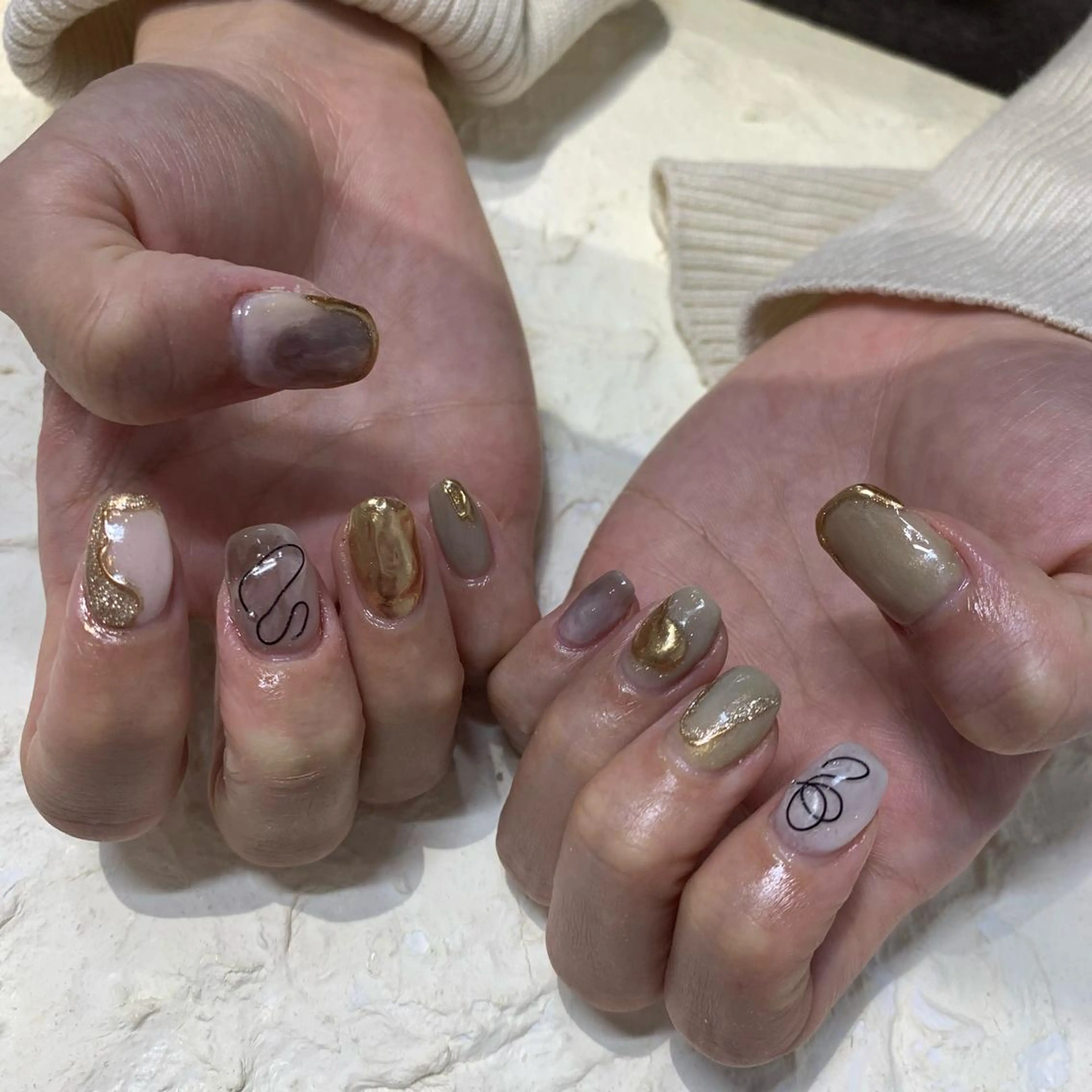 ネイル ニュアンスネイル マキノ ユイのネイルデザイン