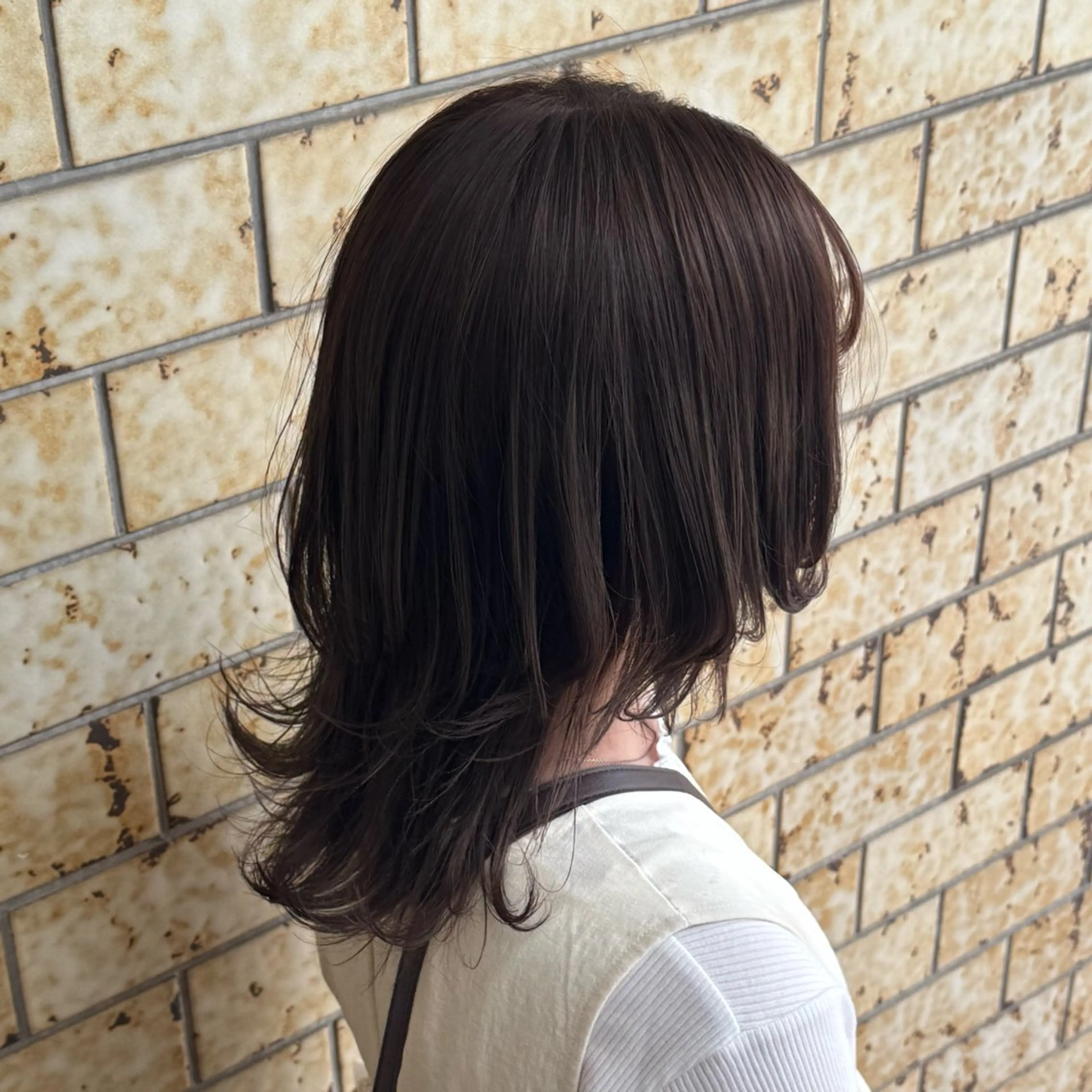 ミディアム カット ヘアカラー 田畑 真夢のヘアスタイル