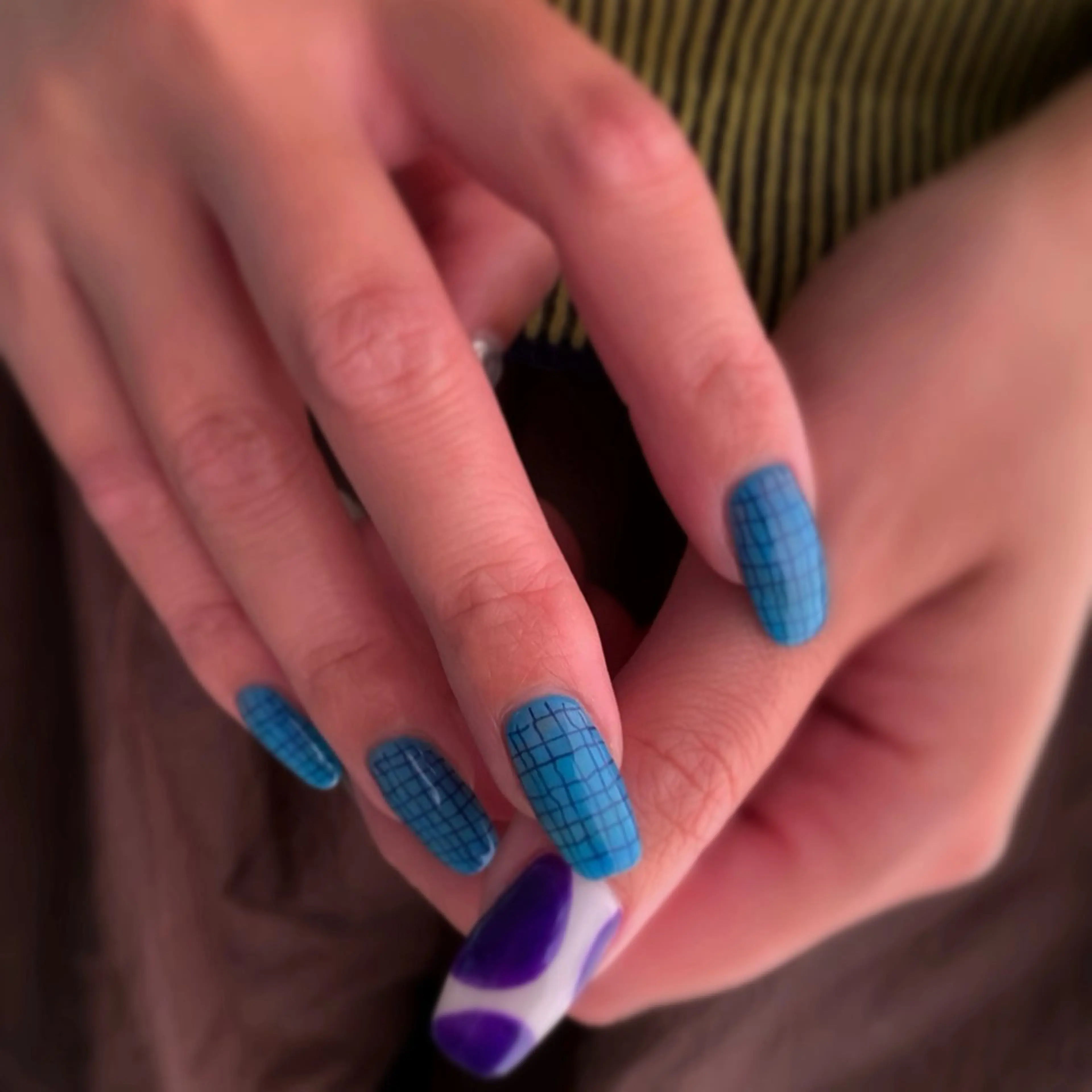 ネイル ハンドネイル whitepaper 🔷IZUMIのネイルデザイン