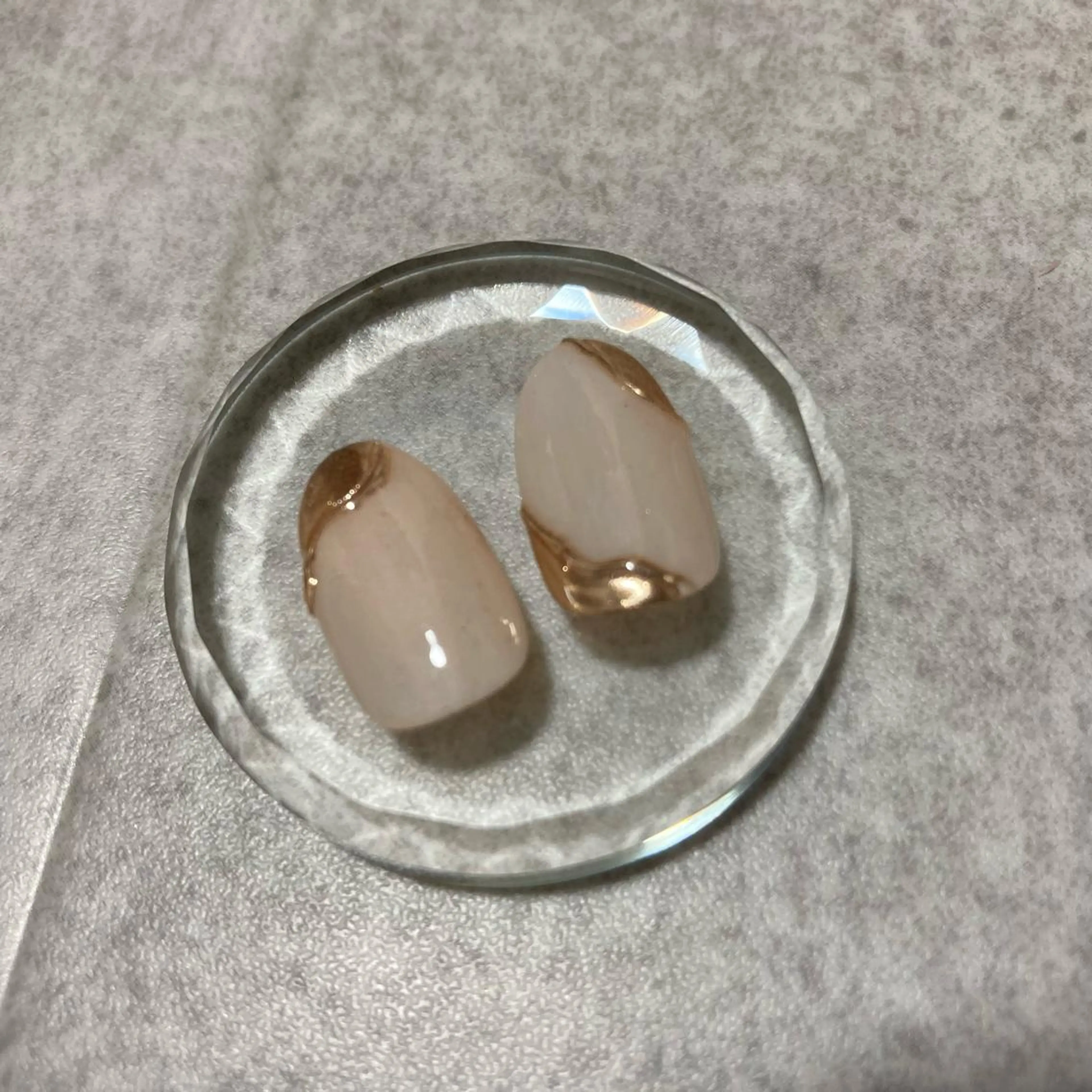 ネイル ミラーネイル オフィスネイル Wisteria Paddyのネイルデザイン