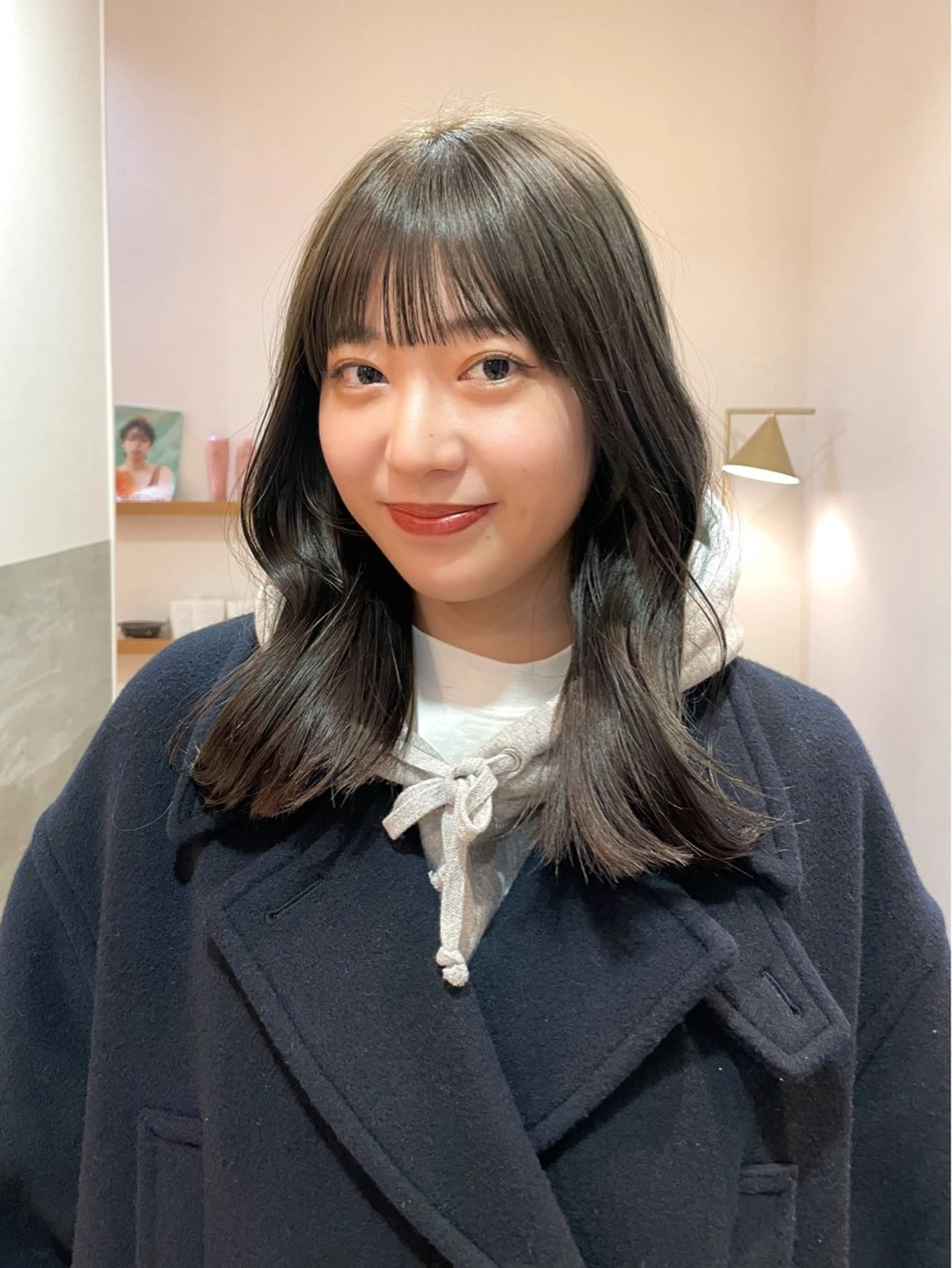 ミディアム カット 似合わせ/ベージュ /レイヤー/りほ🤍のヘアスタイル