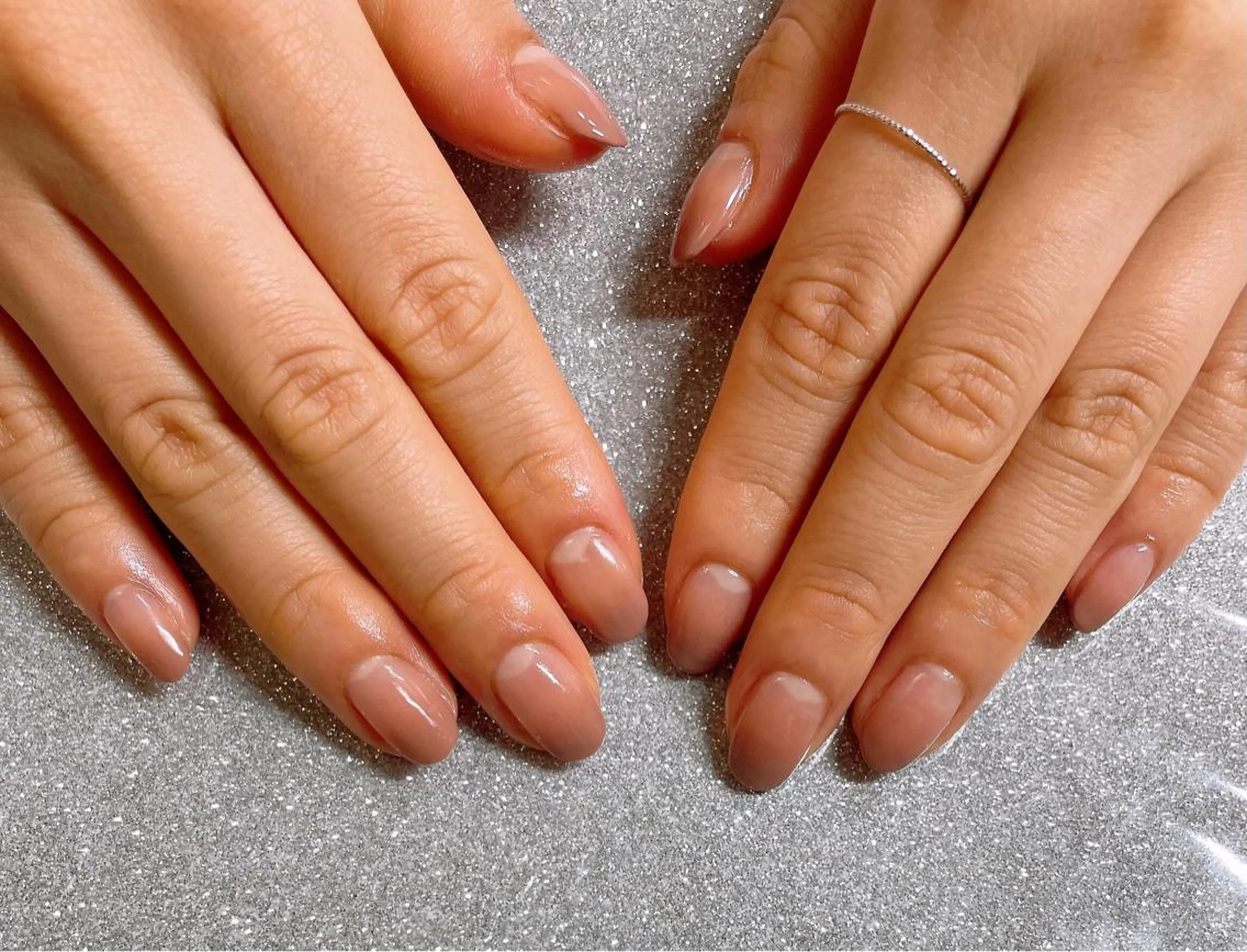 ネイル VIERU 🌈🎀💖のネイルデザイン