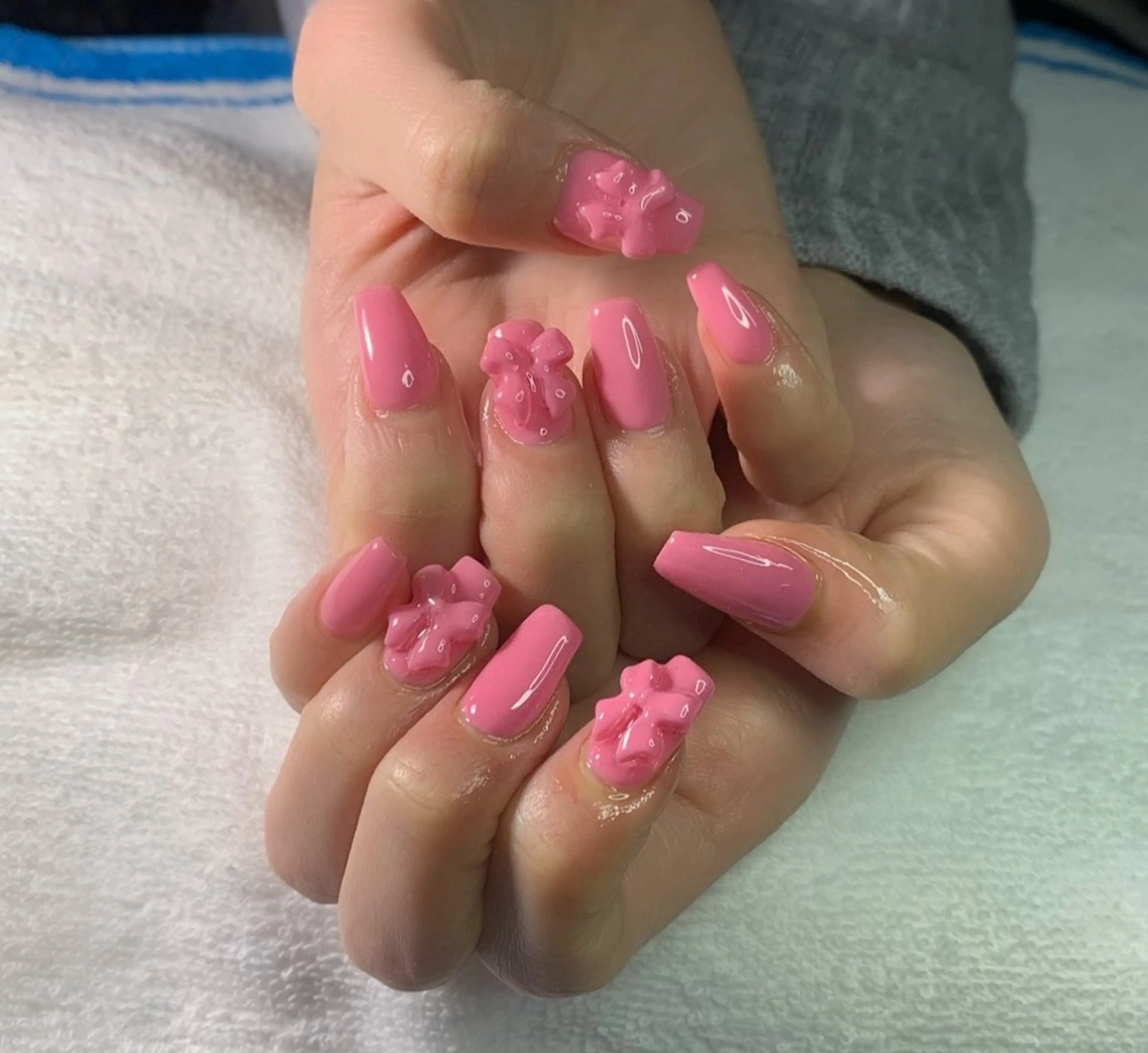 ポイントネイル・アート🎨4本（オフなし）持ち込み🉑の写真