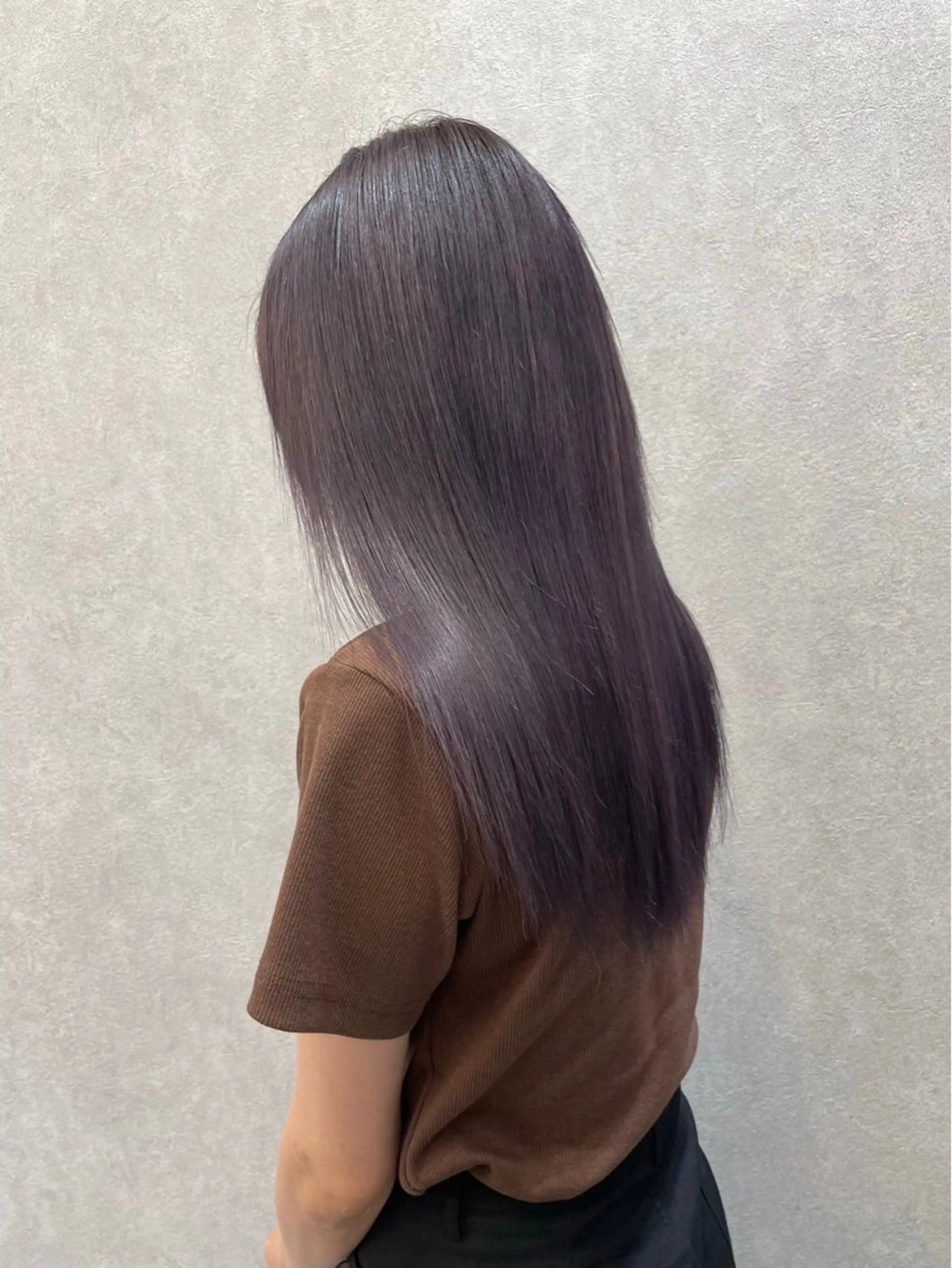 セミロング カラー ラベンダーカラー 似合わせカラー× ウルフカット/ホマレのヘアスタイル