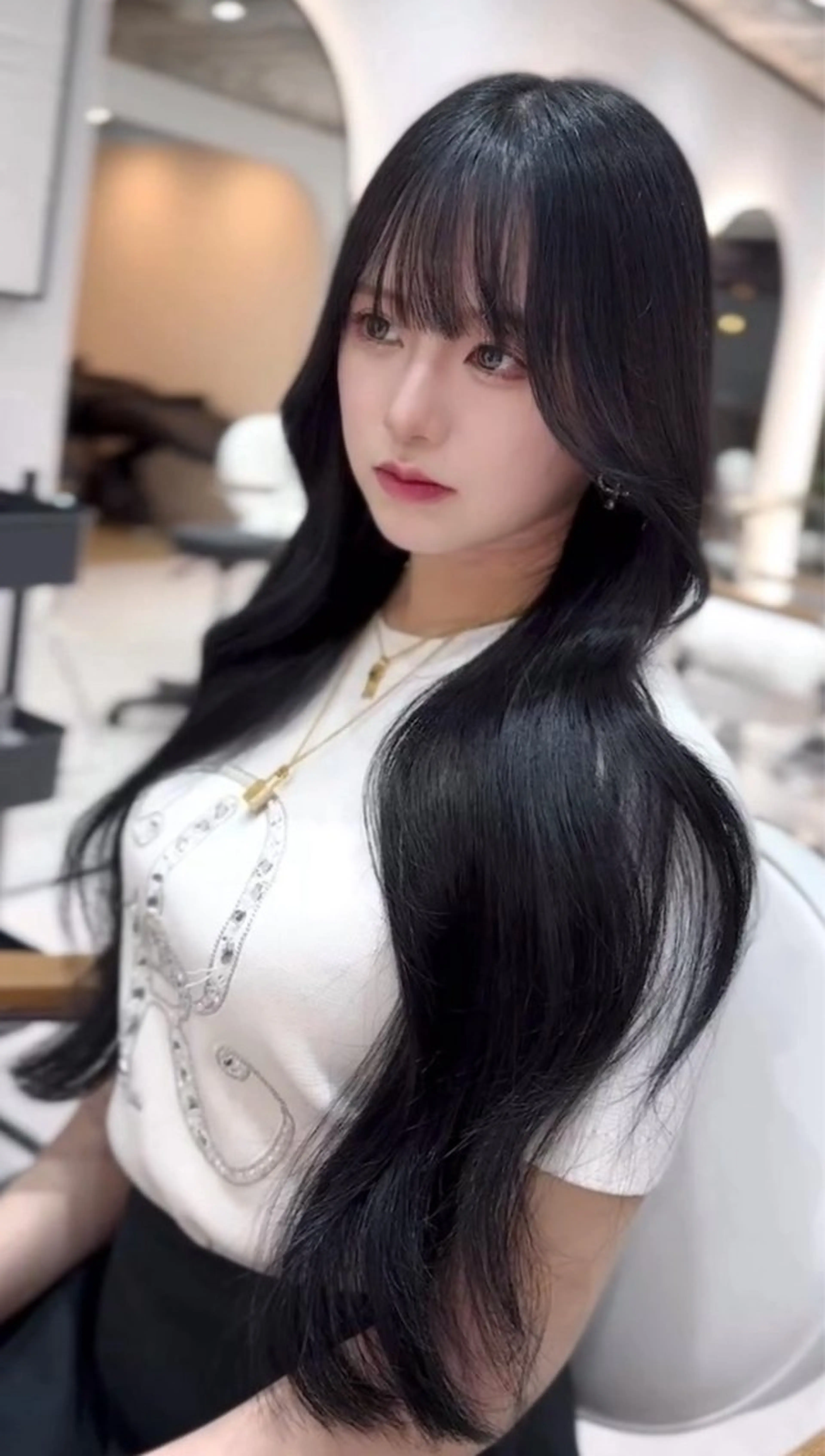 ロング カット ヘアカラー トリートメント 韓国ヘア🩶侑矢 艶髪透明感/福岡のヘアスタイル