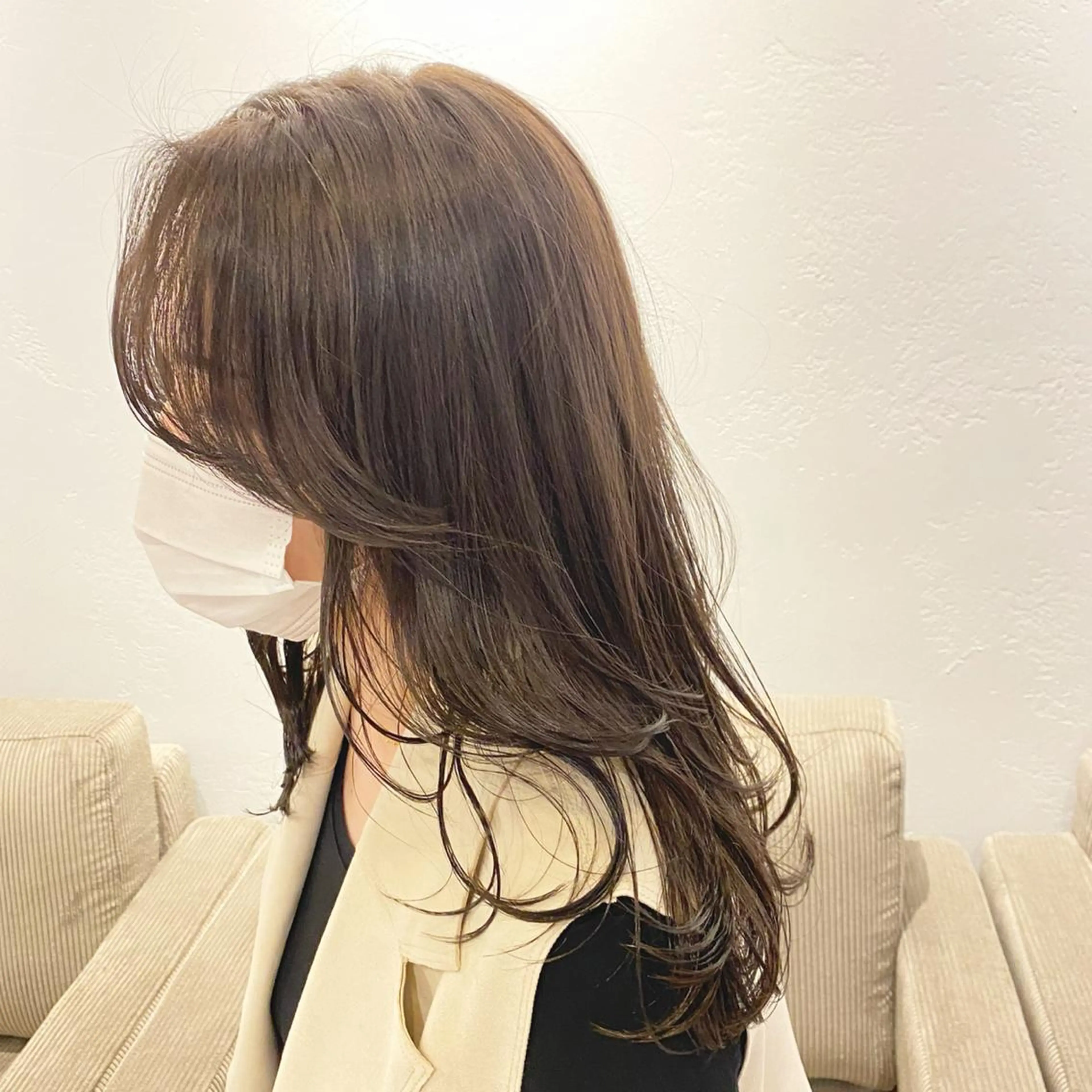 セミロング 地毛風縮毛矯正/ コウノリナのヘアスタイル