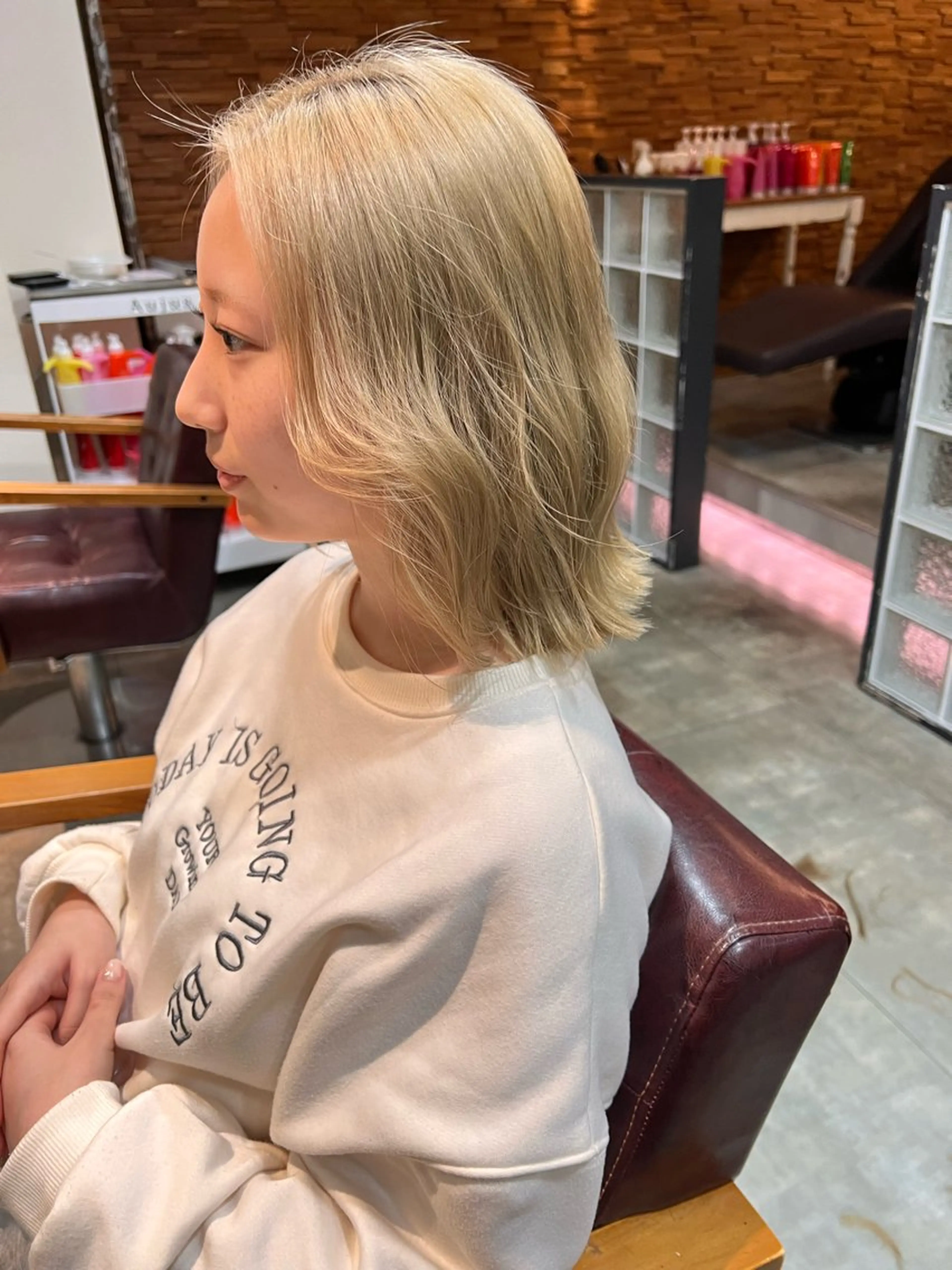 ショート カラー カット ヘアカラー トリートメント little  porto所属・透明感・艶感 小坂隼斗のヘアスタイル