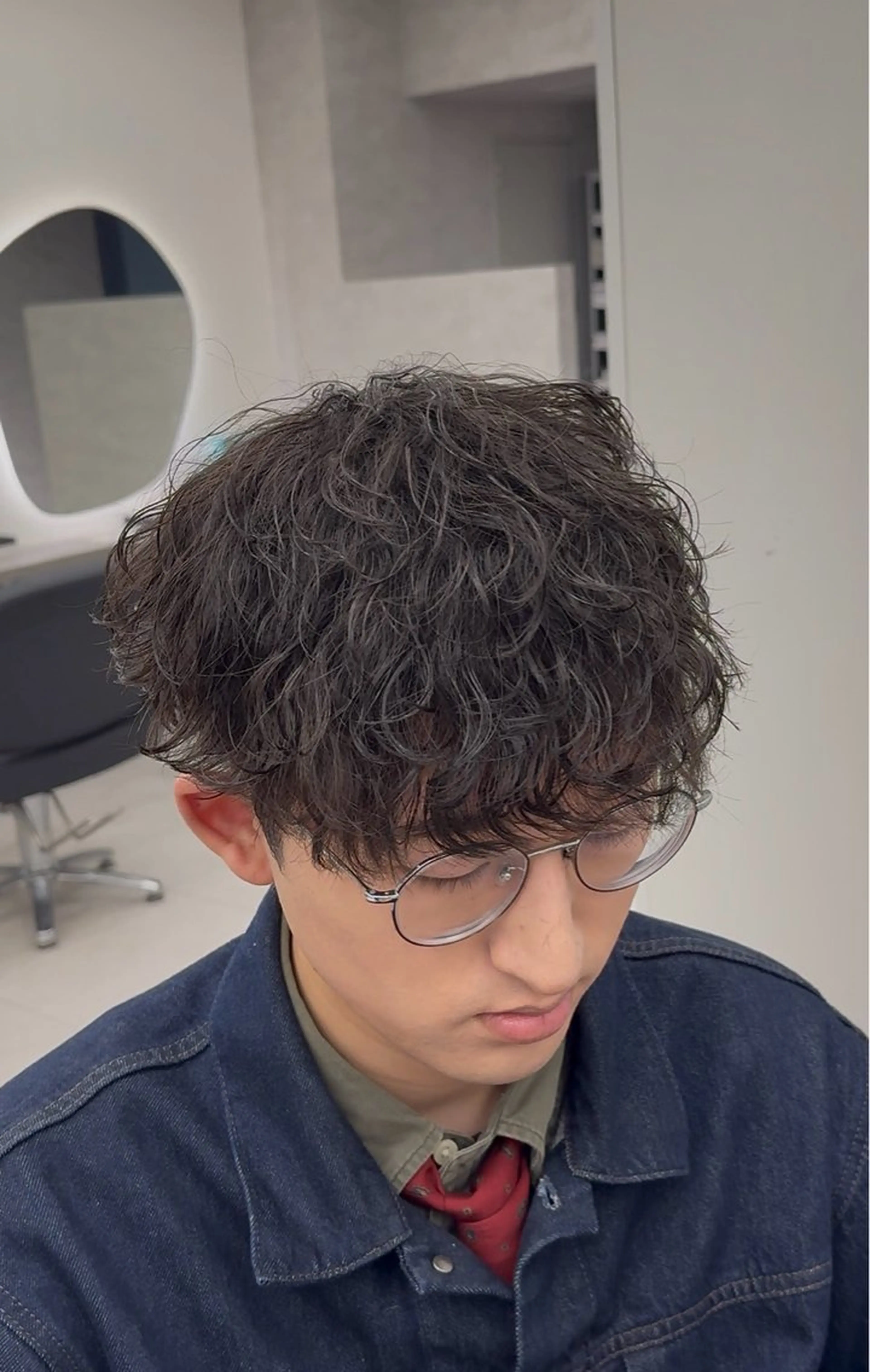 ミディアム カット パーマ 波巻き/シャドウ /フェザー/有馬琉翔のヘアスタイル