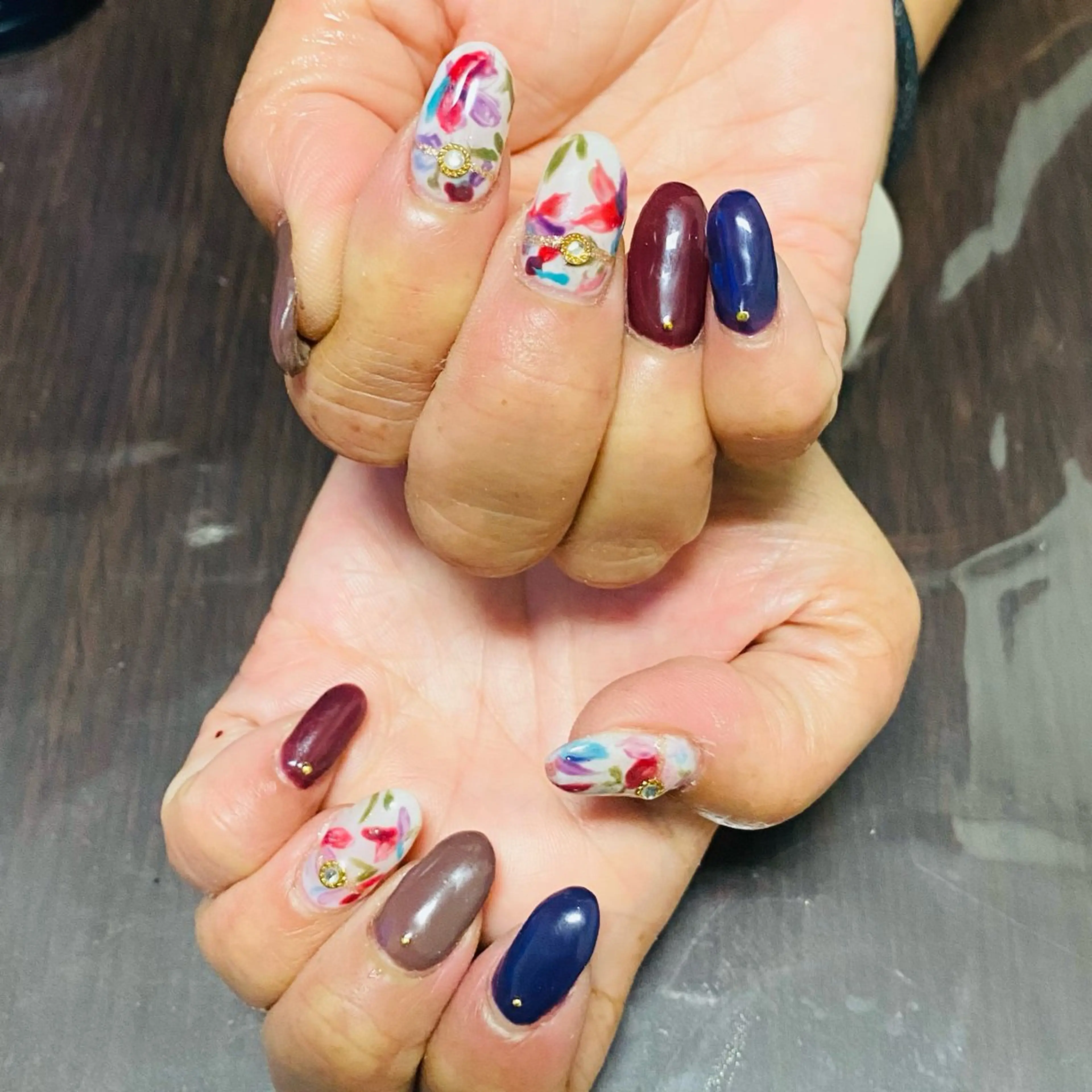 ネイル nalu .のネイルデザイン