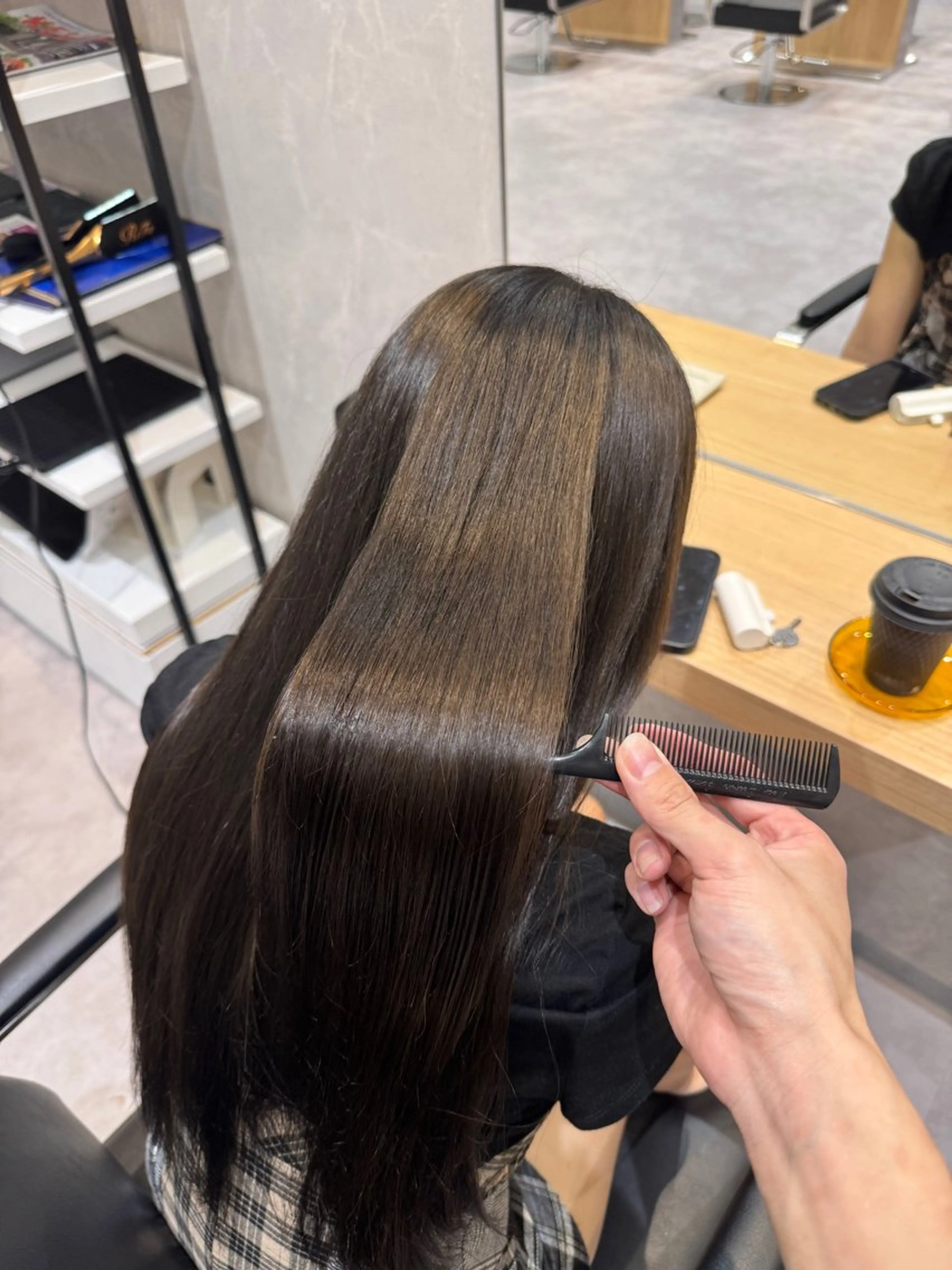 🫧縮毛矯正(カット無し)🫧+Aujua or KERASTASE艶髪トリートメント💎の写真