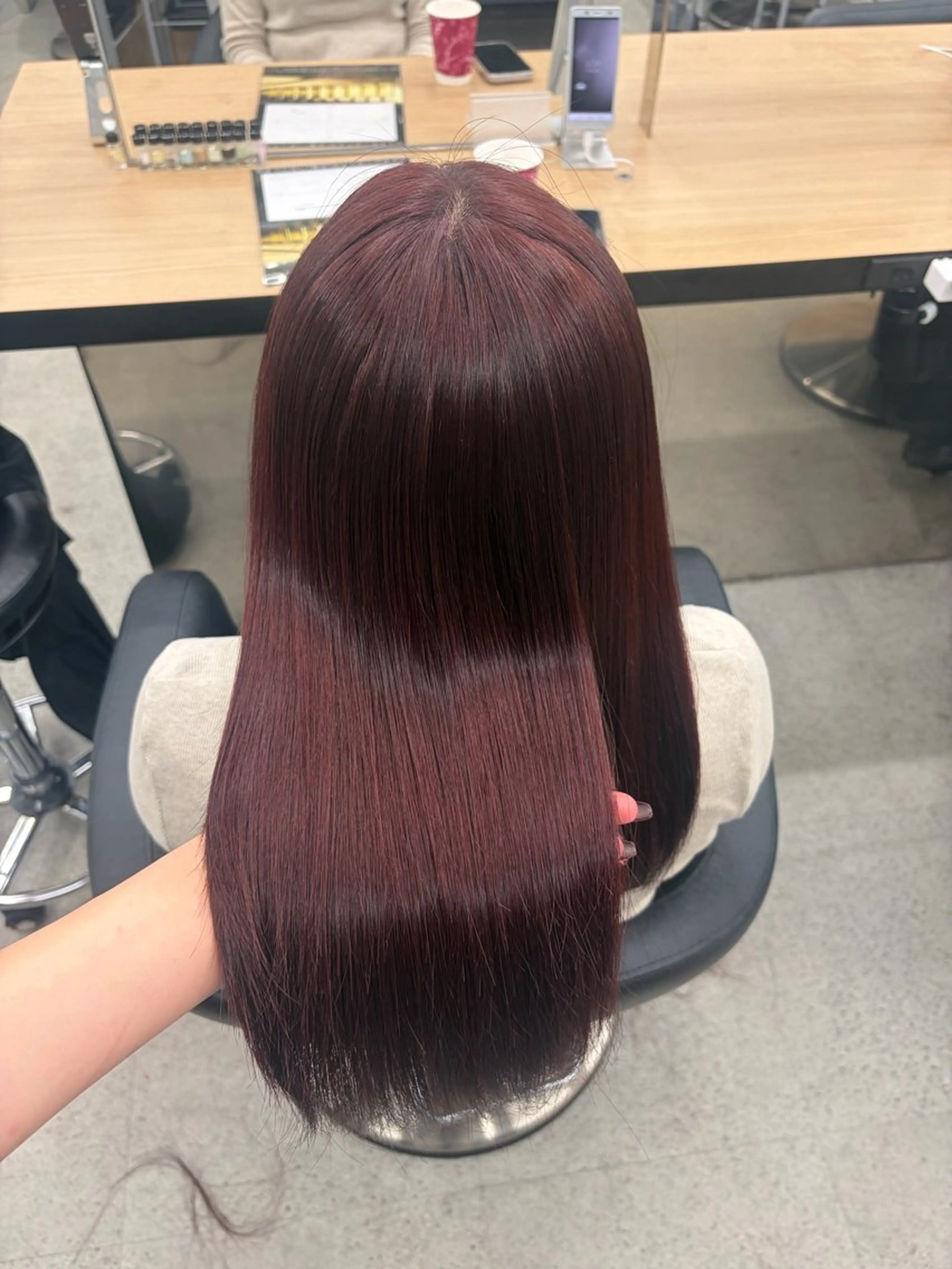 ロング カラー ブリーチ 髪質改善 トリートメント ヘアカラー 💗愛され暖色💗 ピンク/レッド💗のヘアスタイル