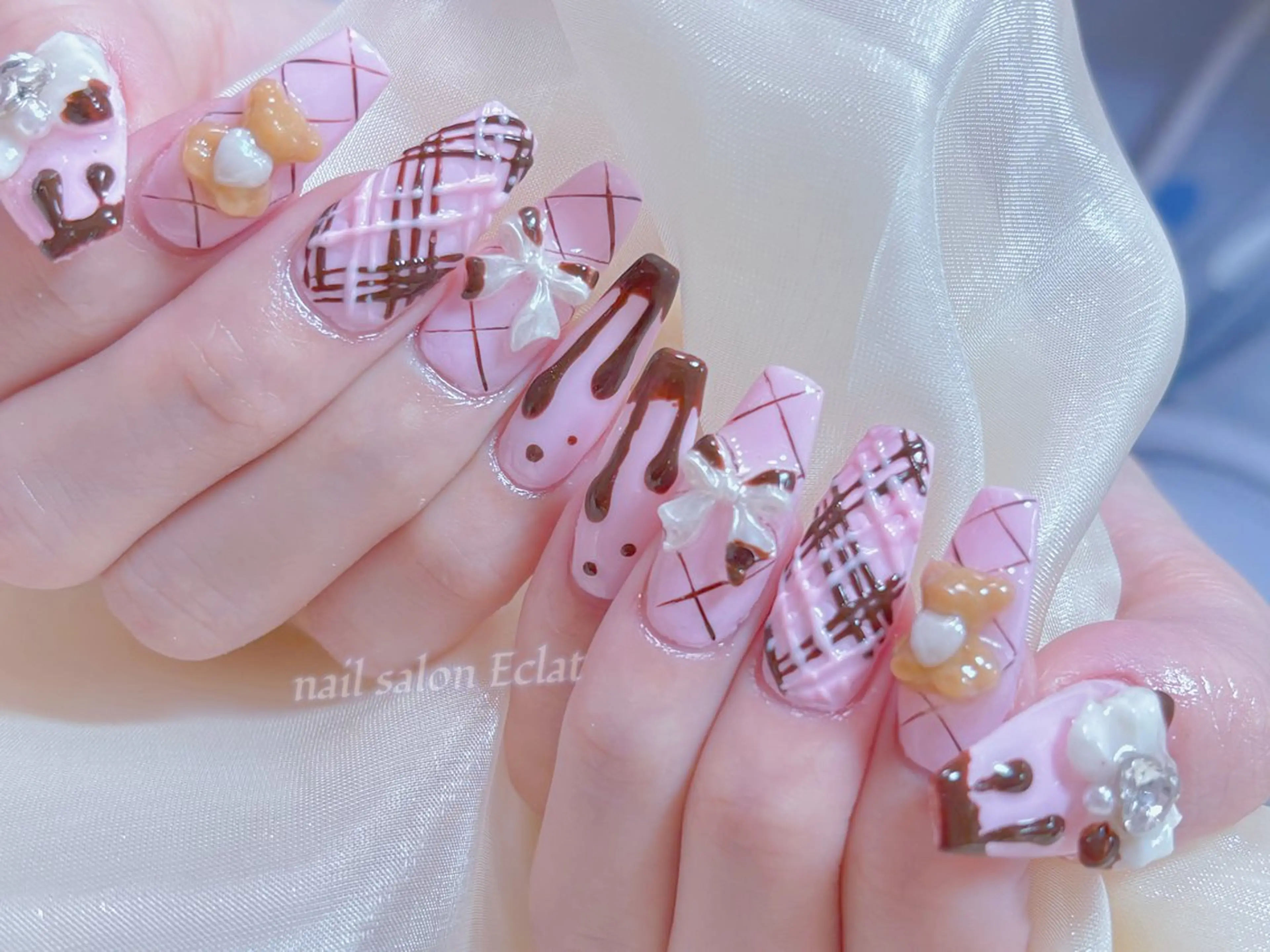 ネイル ハンドネイル ネイルサロンエクラ 🫧Shizukaのネイルデザイン