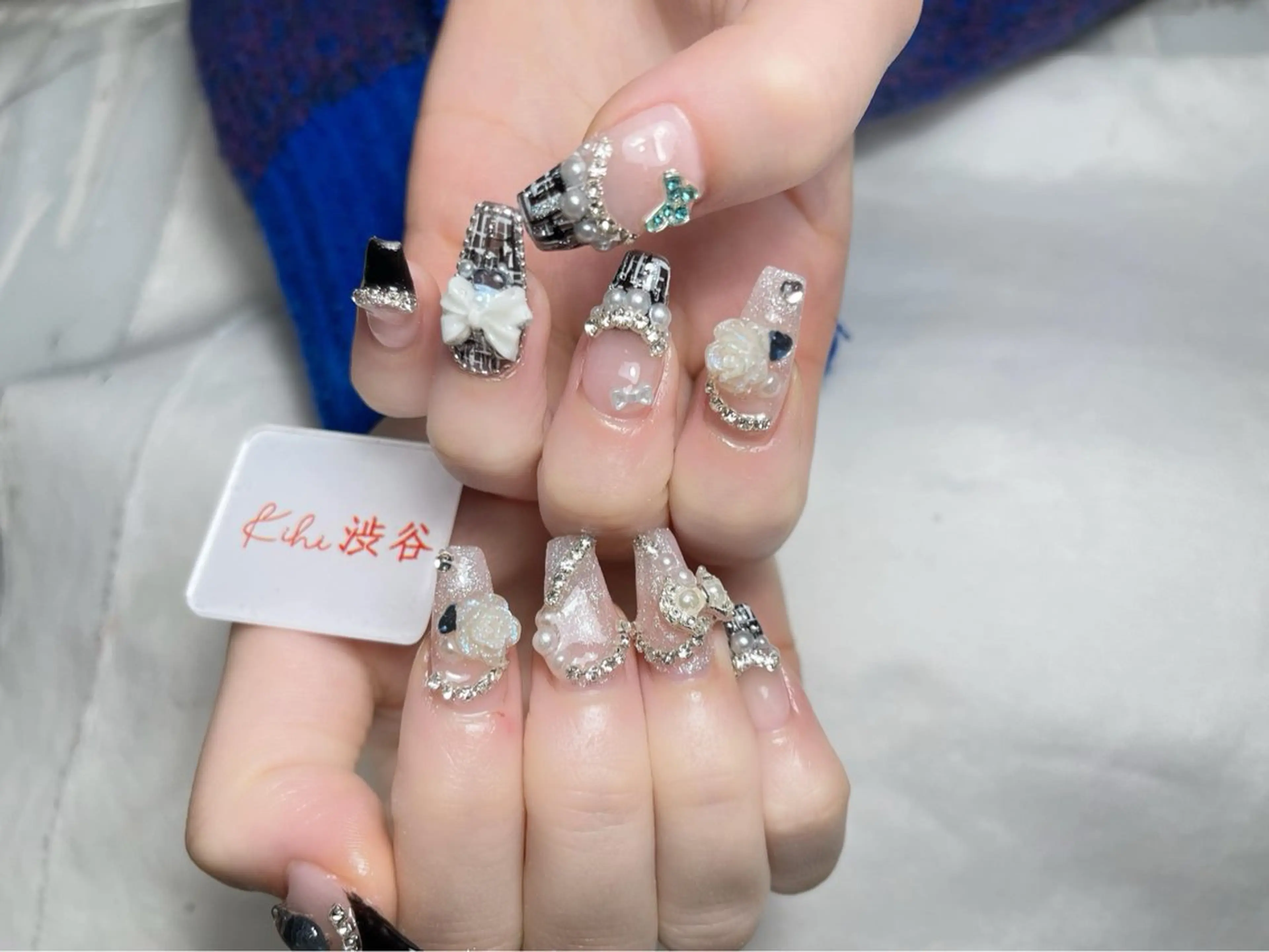 ネイル アートネイル フレンチネイル ジェルネイル グラデーション 韓国ネイル ハンドネイル 💕鈴木ユリ パラジェル/オフ無料のネイルデザイン