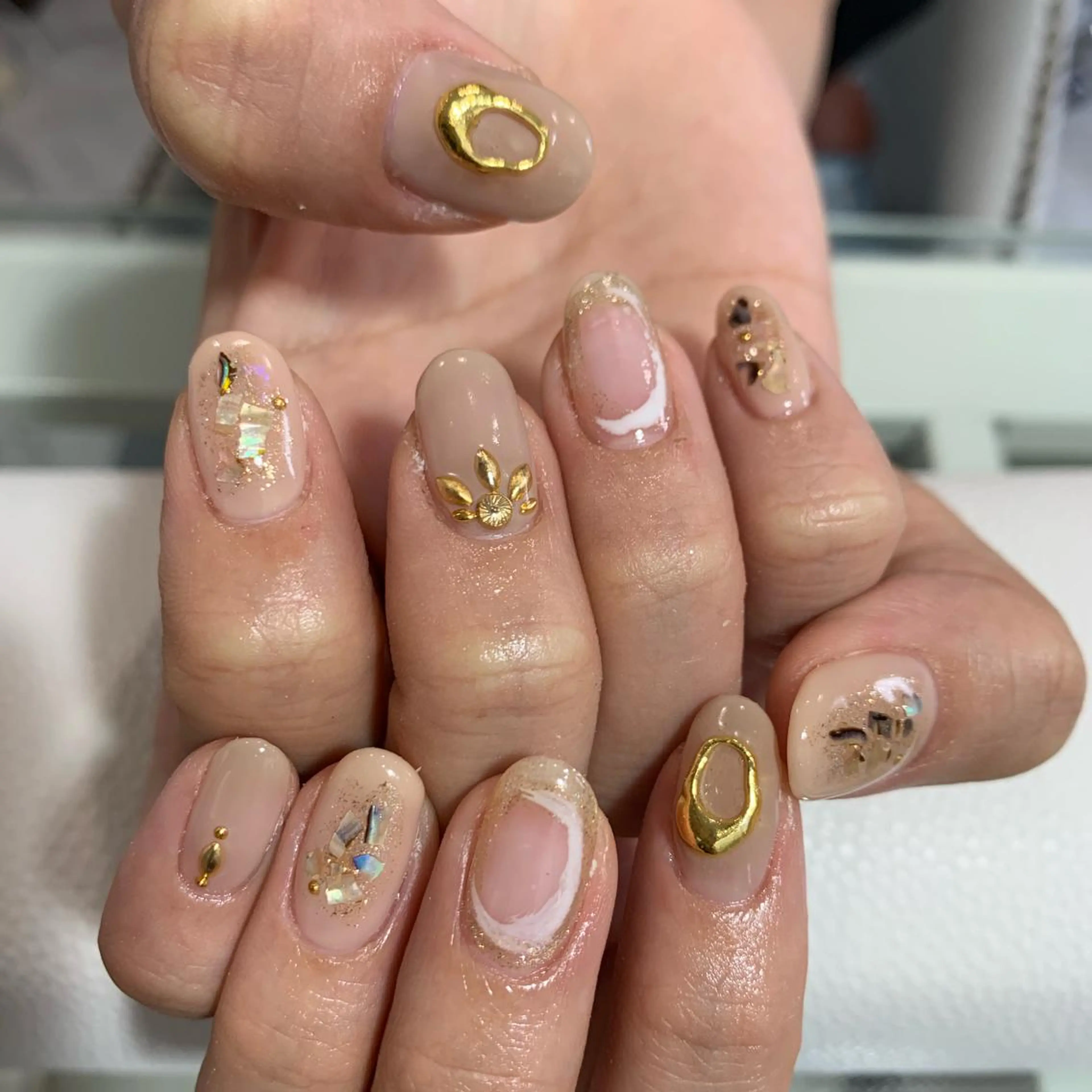 [minimo初回限定]ハンド(オフなし)★アート2本+パーツ乗せ放題～60分～の写真