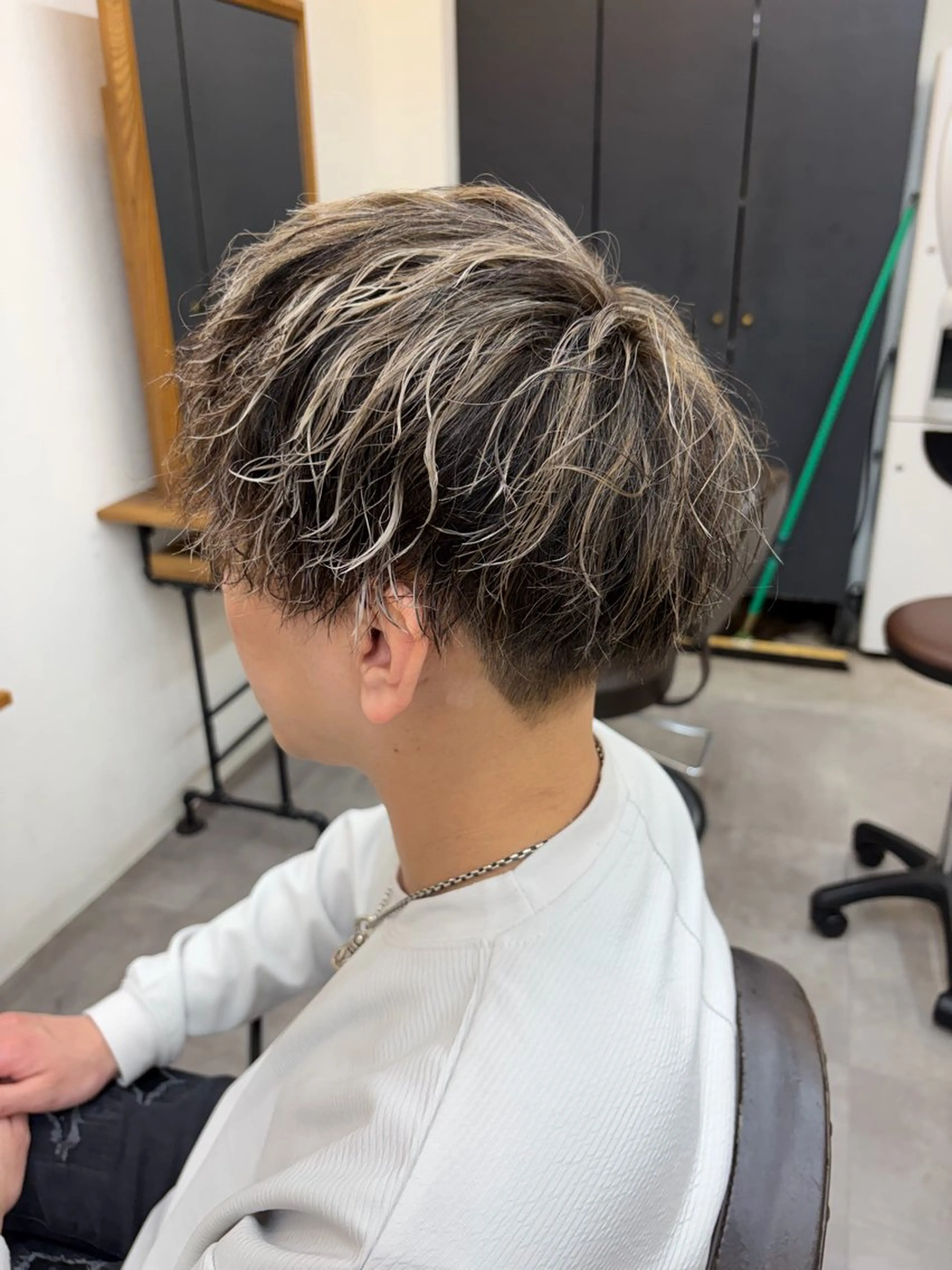 メンズ メンズハイライト メンズメッシュ daisuke 博多駅から徒歩2分のヘアスタイル