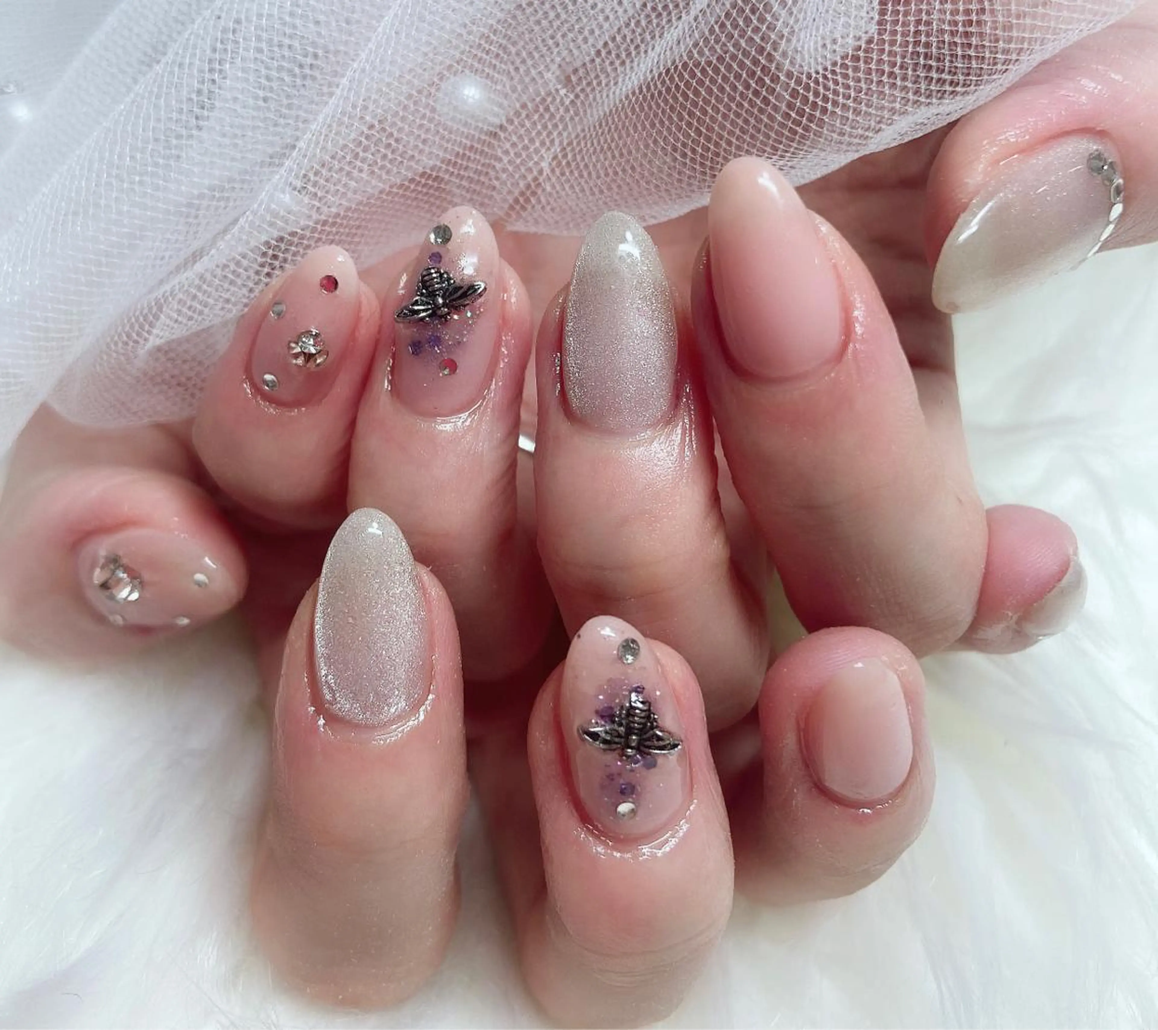 ネイル ハンドネイル ＆ME アンドミーのネイルデザイン