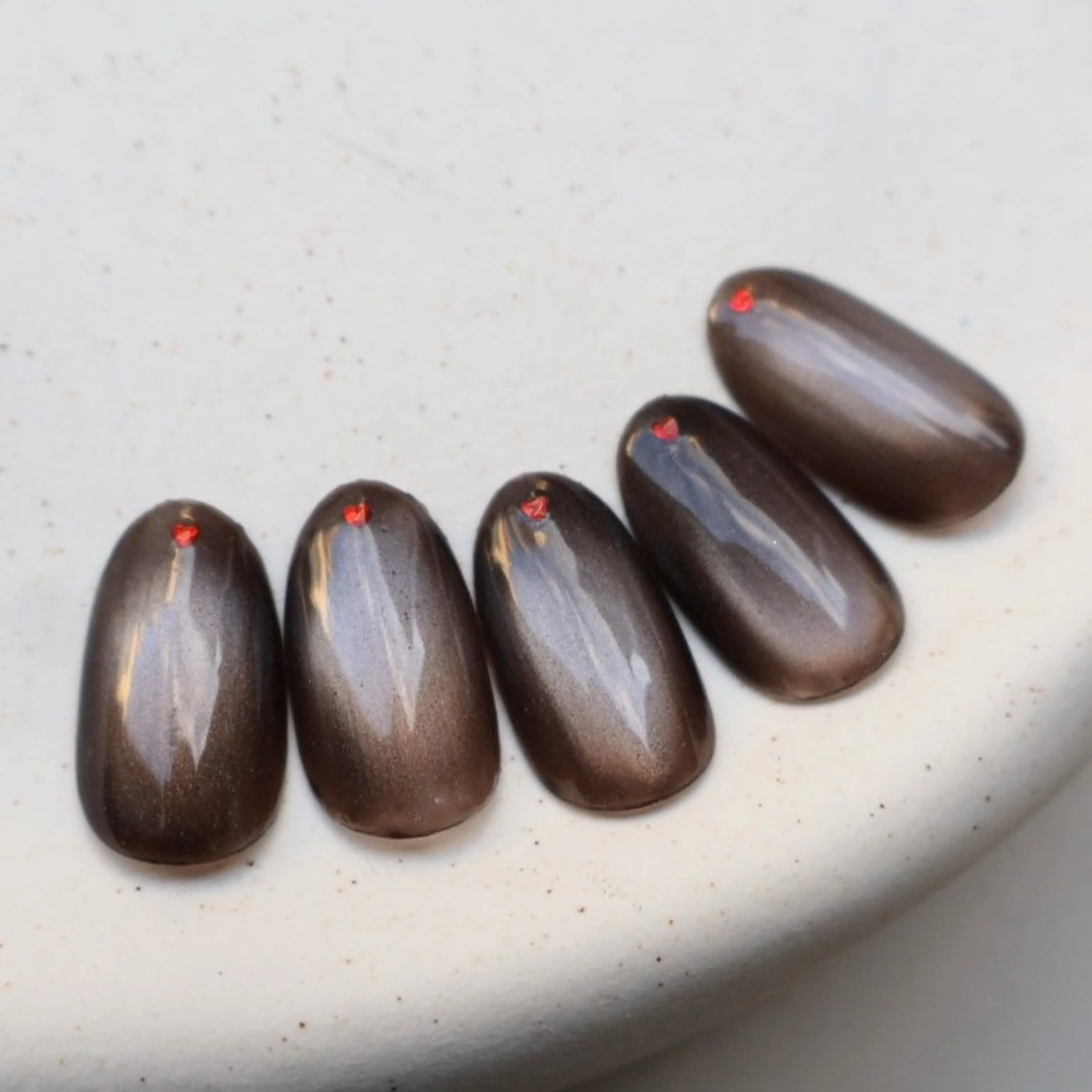 ネイル ハート マグネットネイル バレンタイン ハンドネイル Ameri/ nail salonのネイルデザイン