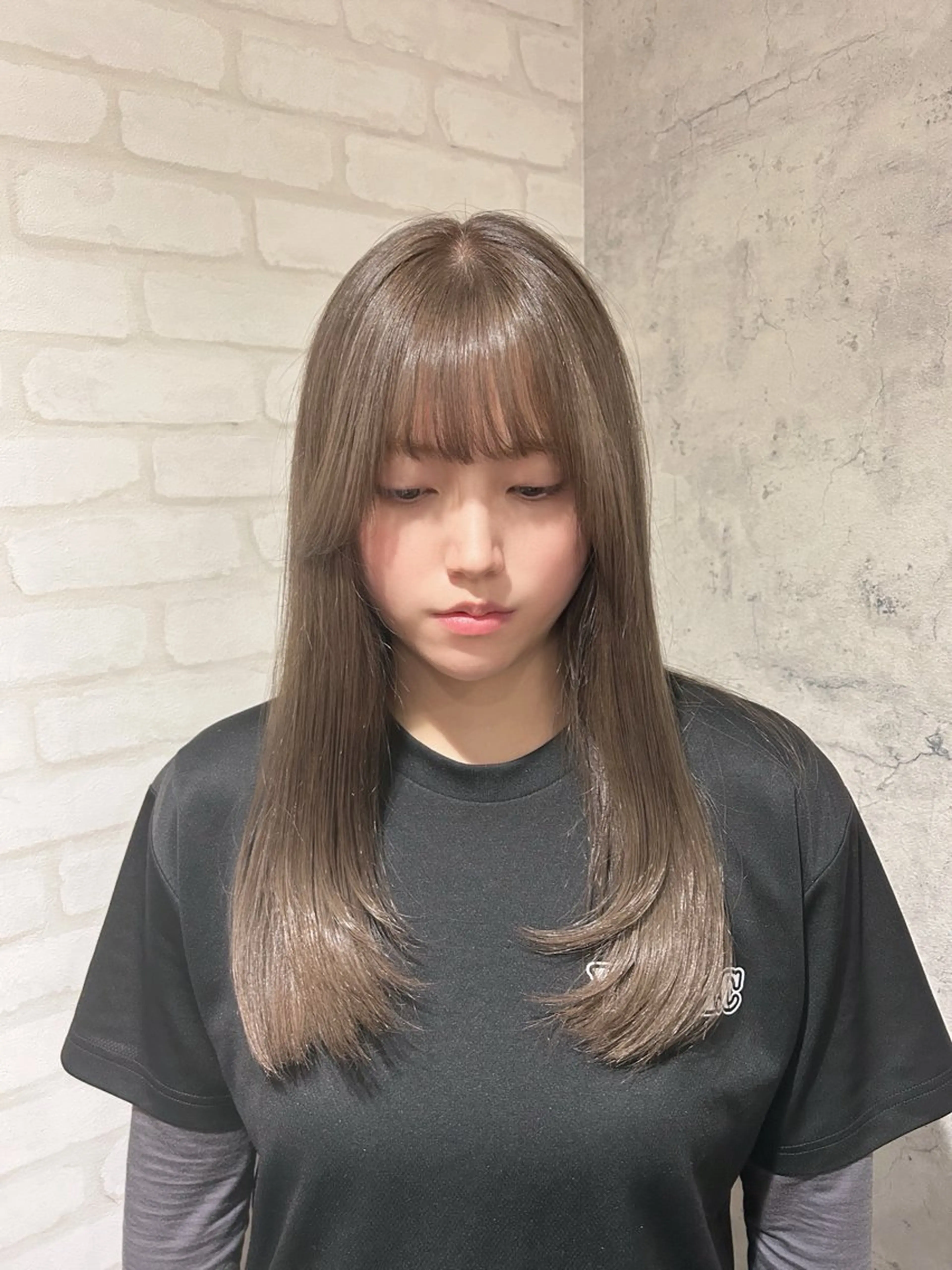ミディアム カラー ベージュカラー ブリーチ 透明感カラー ヘーゼル カット ヘアカラー トリートメント パーソナルカラー 診断🍀マリンのヘアスタイル