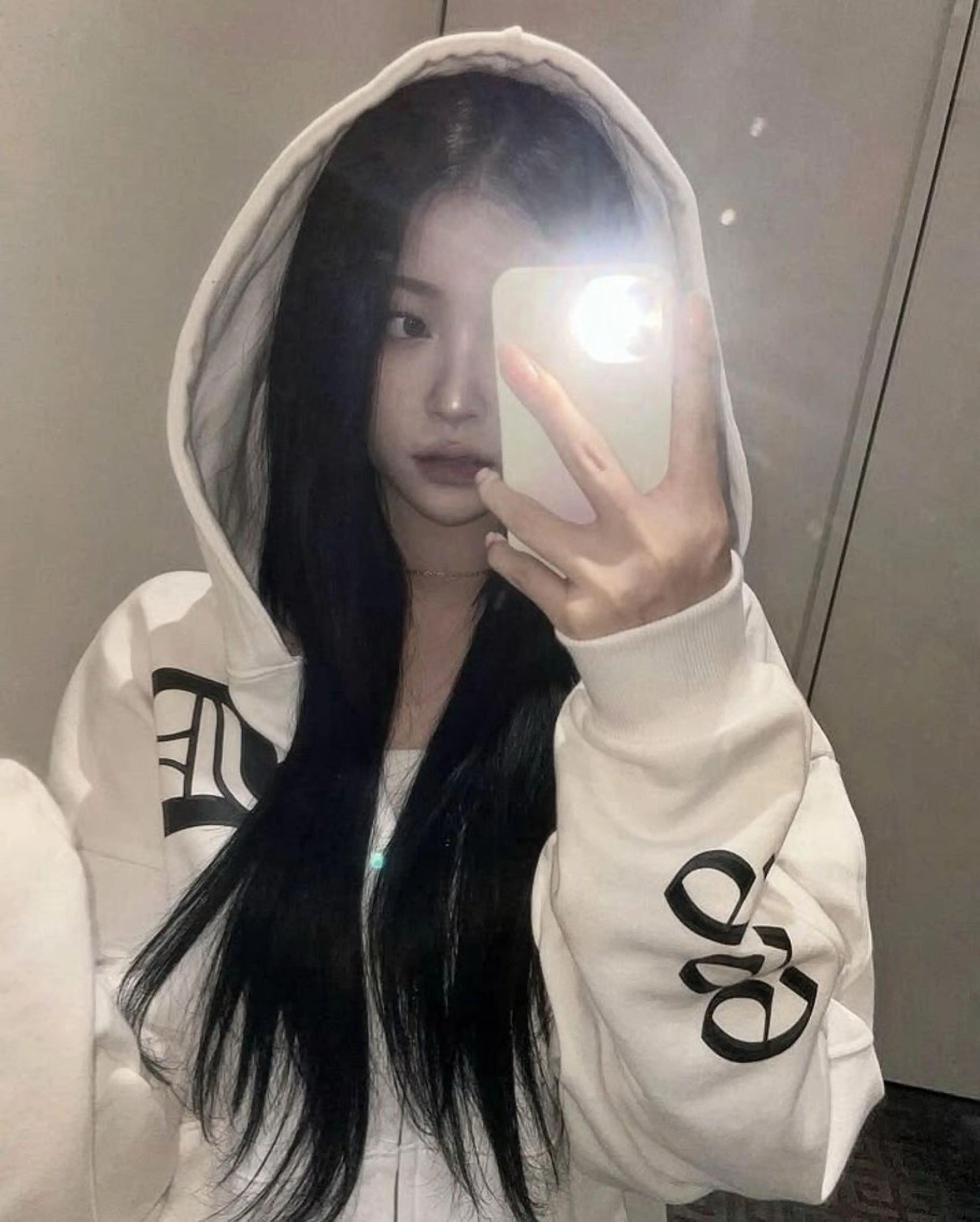 カラー 髙𠩤 やよいのヘアスタイル