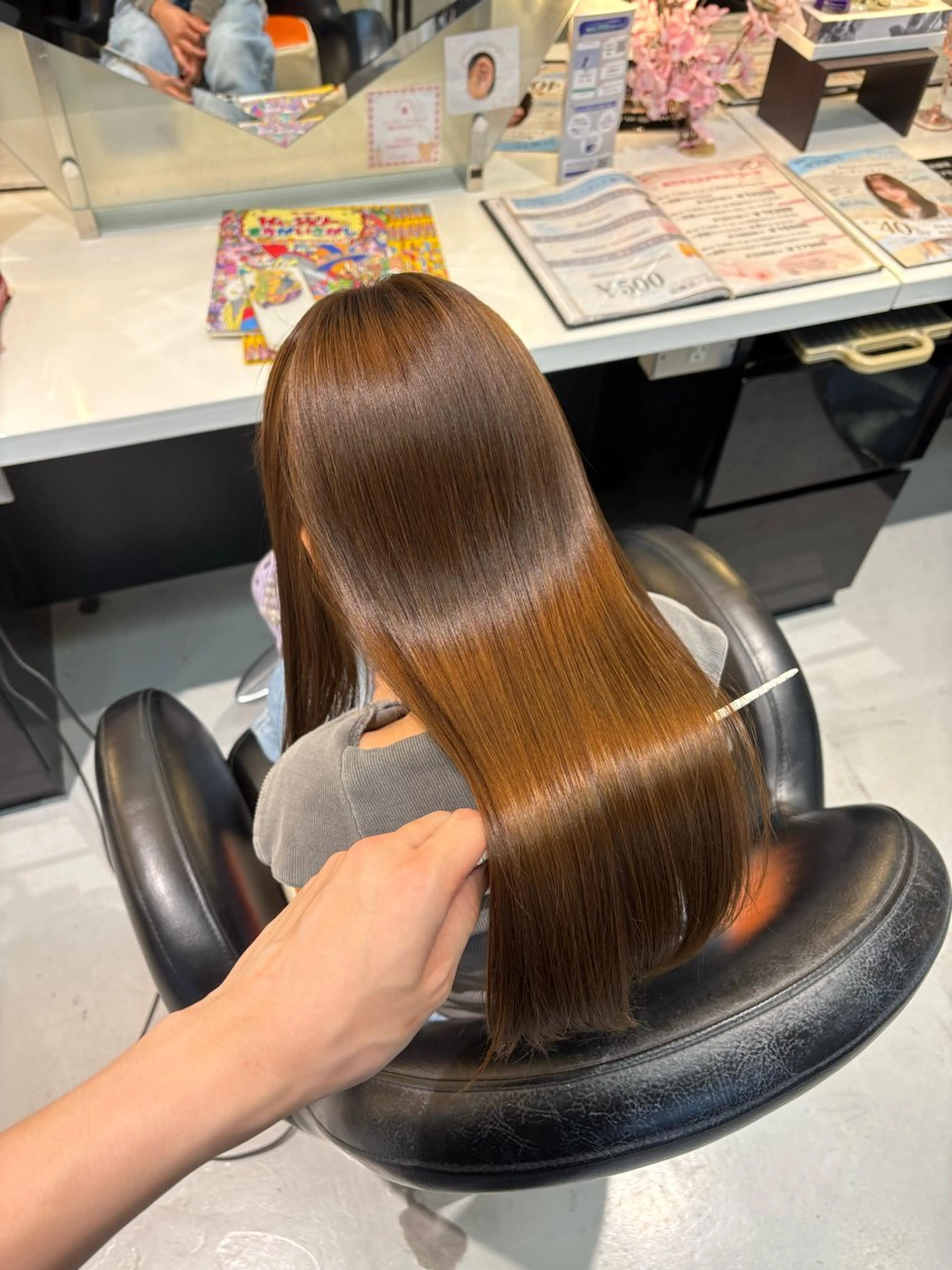 ロング カラー ヘアカラー 井上 慈温のヘアスタイル