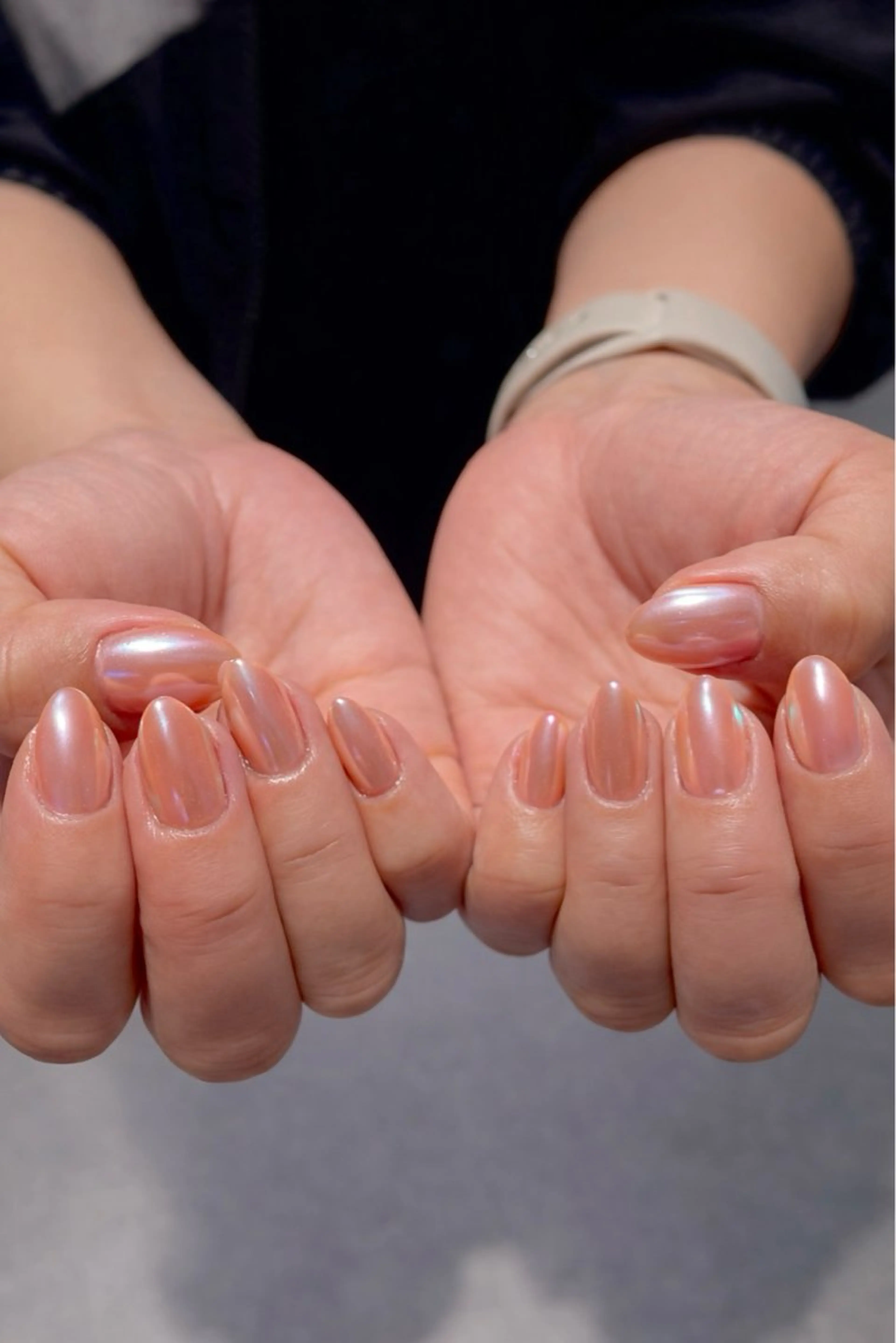 ネイル LEGIT nail AKARIのネイルデザイン