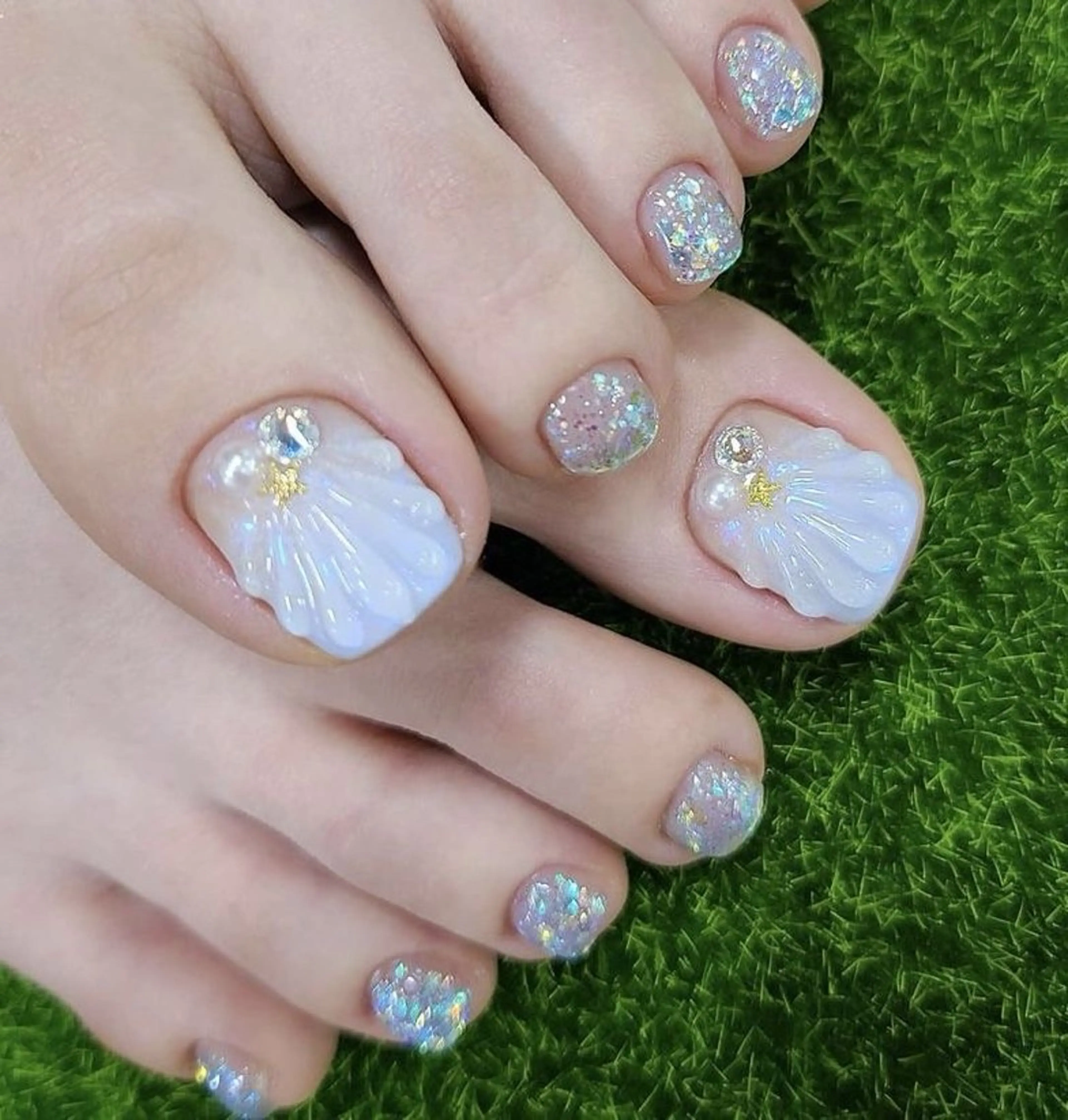 ネイル アートネイル オーロラネイル チークネイル 長さ出し フットネイル Chan nailsのネイルデザイン