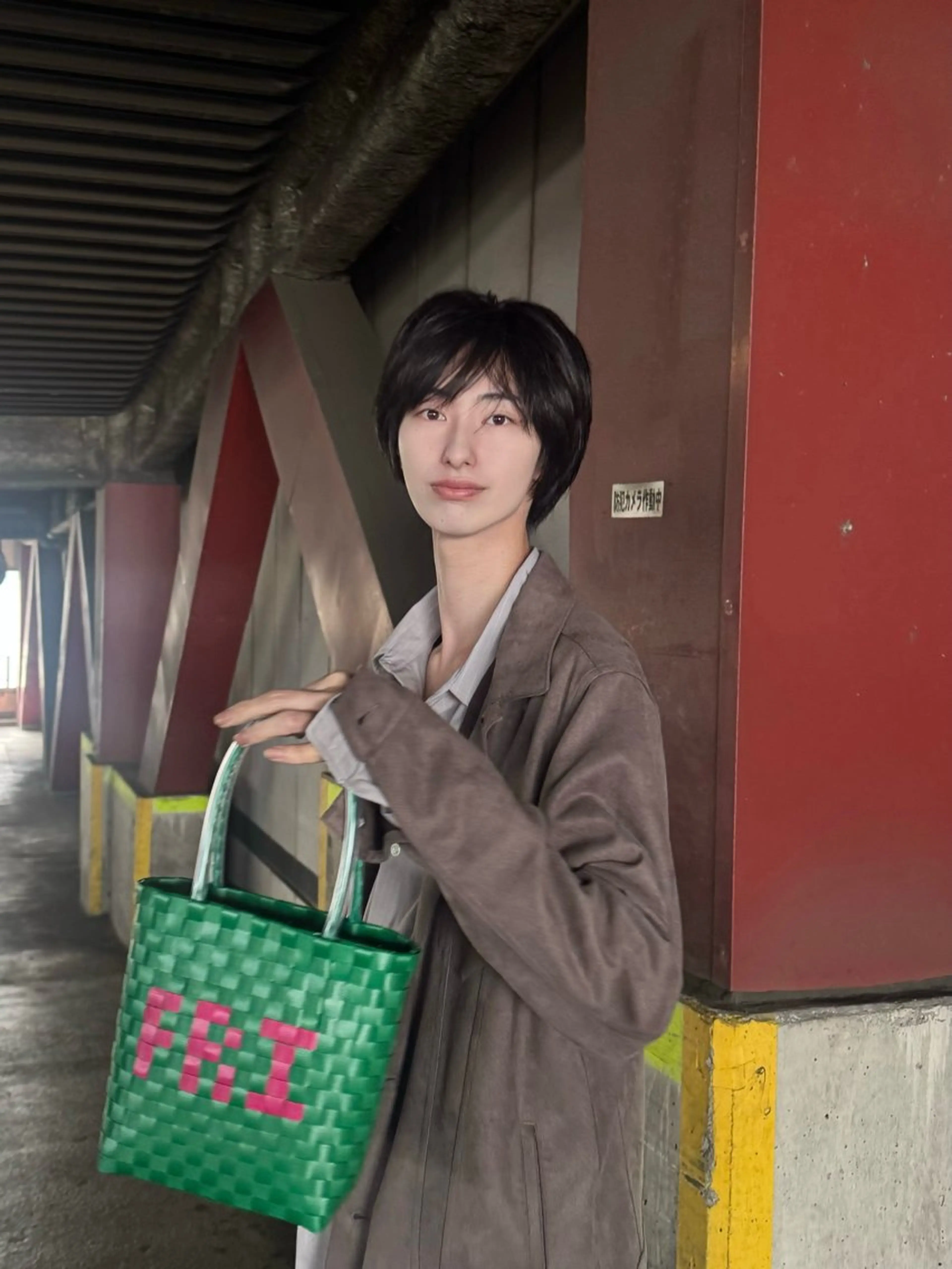 ショート カット ヘアカラー 縮毛矯正 トリートメント ボブ/縮毛矯正 虎白のヘアスタイル