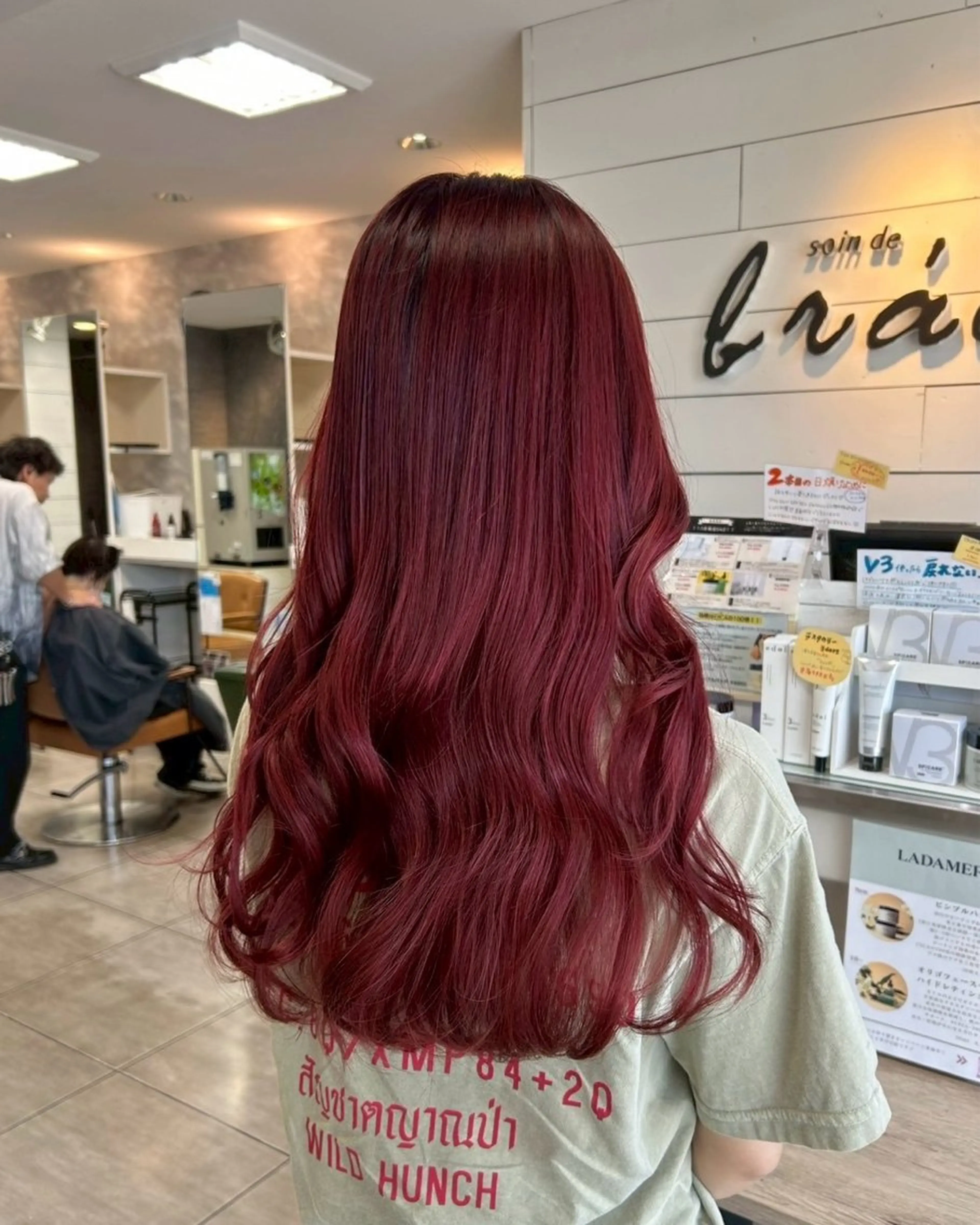 カラー ハイトーンカラー✨ 慶田玲和のヘアスタイル