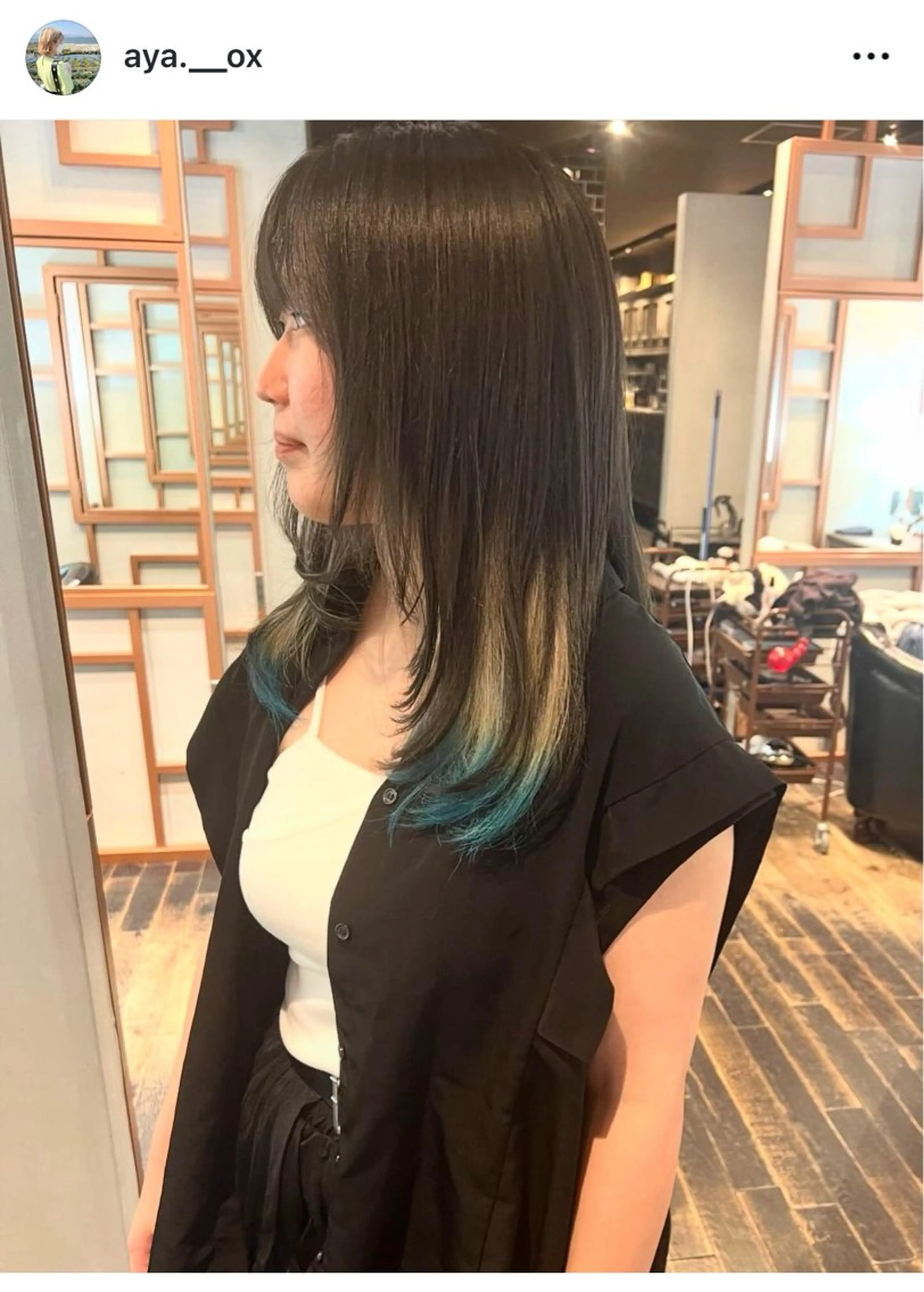 ミディアム カラー ヘアカラー トリートメント Aya/四条烏丸/ インナーカラーのヘアスタイル