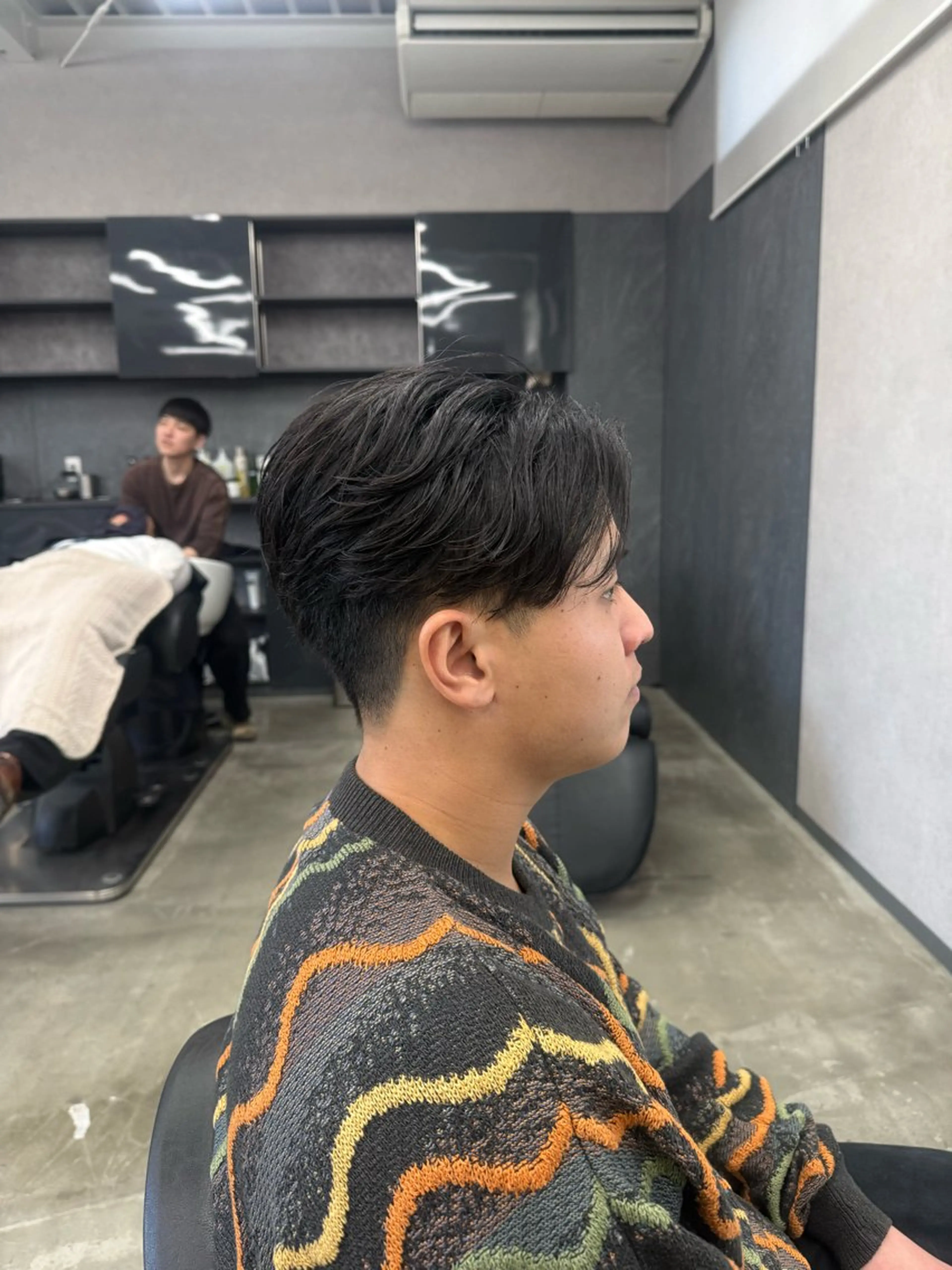 ミディアム カット 野上 晃生のヘアスタイル