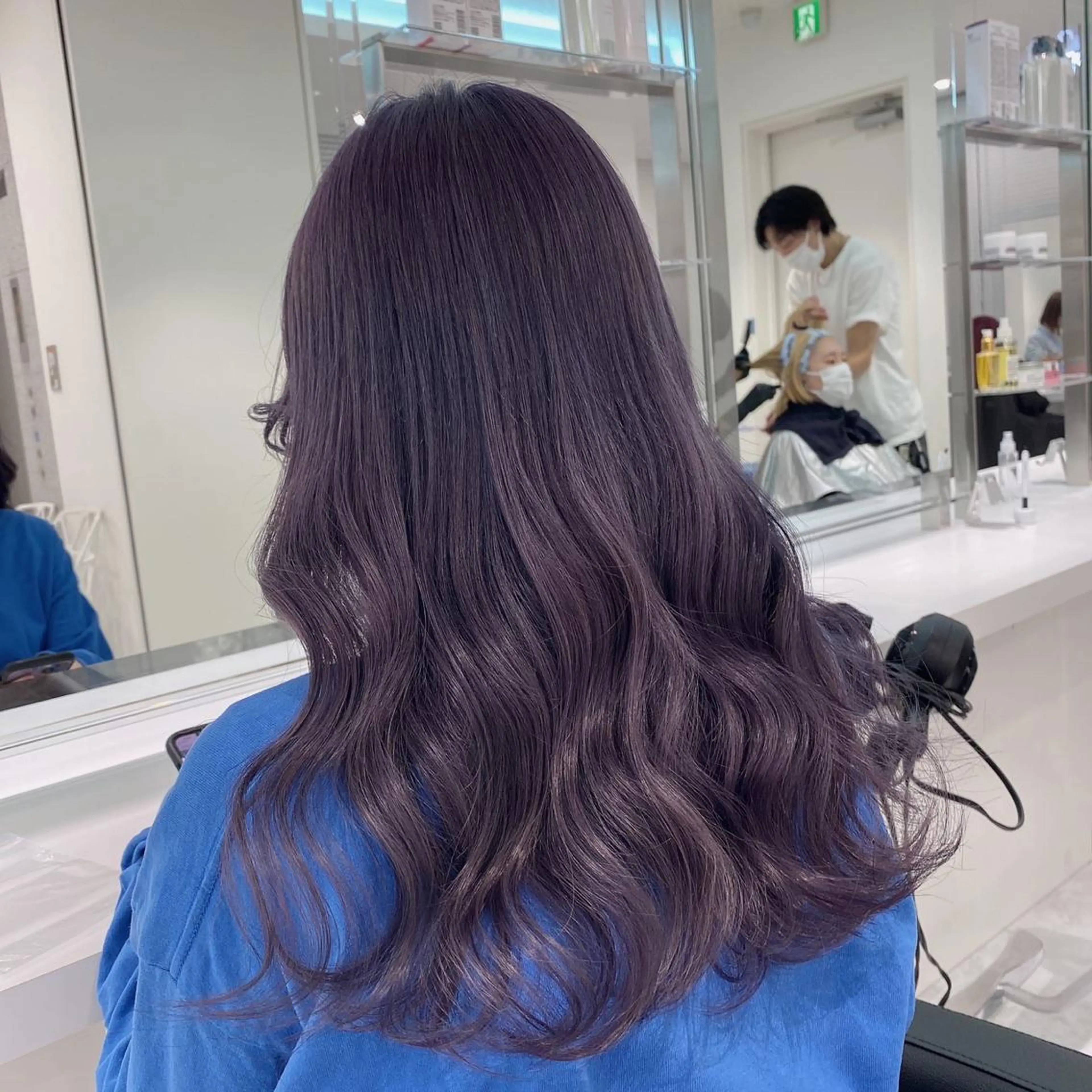 ロング カラー ラベンダーカラー ブリーチなし🩶 グレージュのヘアスタイル