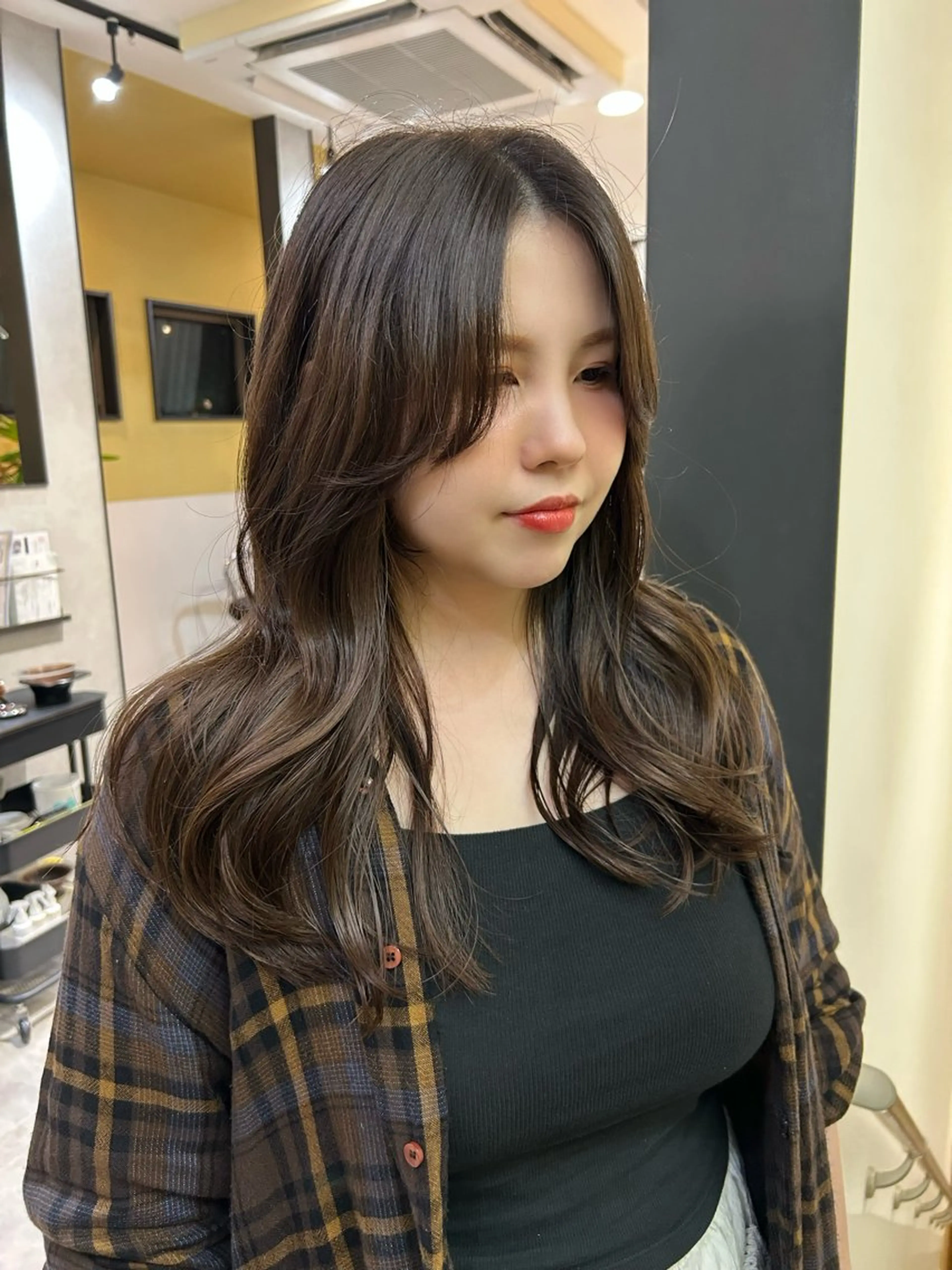 ロング カラー グレージュ ロング カット ヘアカラー トリートメント hub hair レイヤー/透明感のヘアスタイル