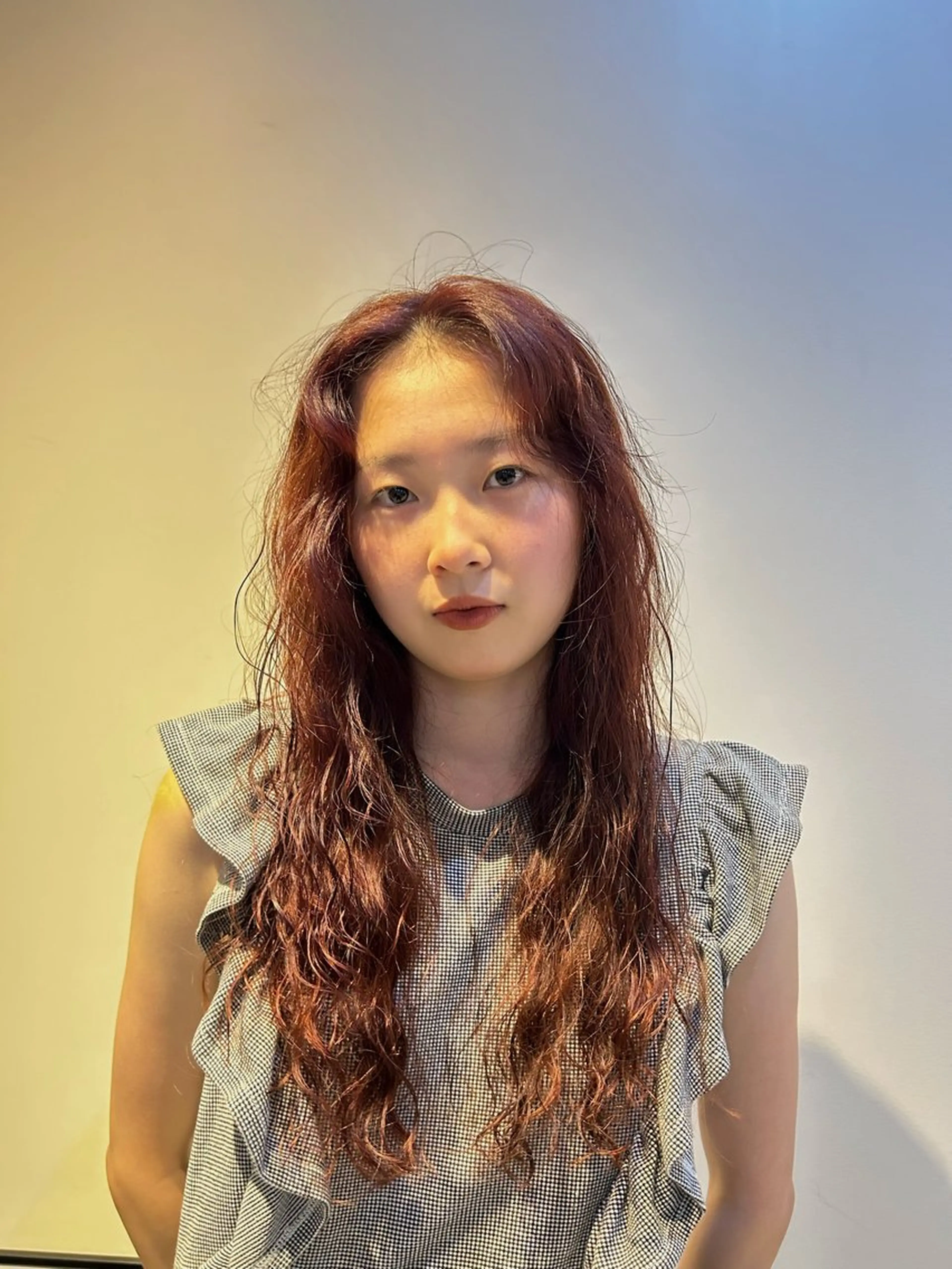 ロング カラー パーマ オレンジ オレンジピンク ピンクカラー SHINDO MIYUのヘアスタイル