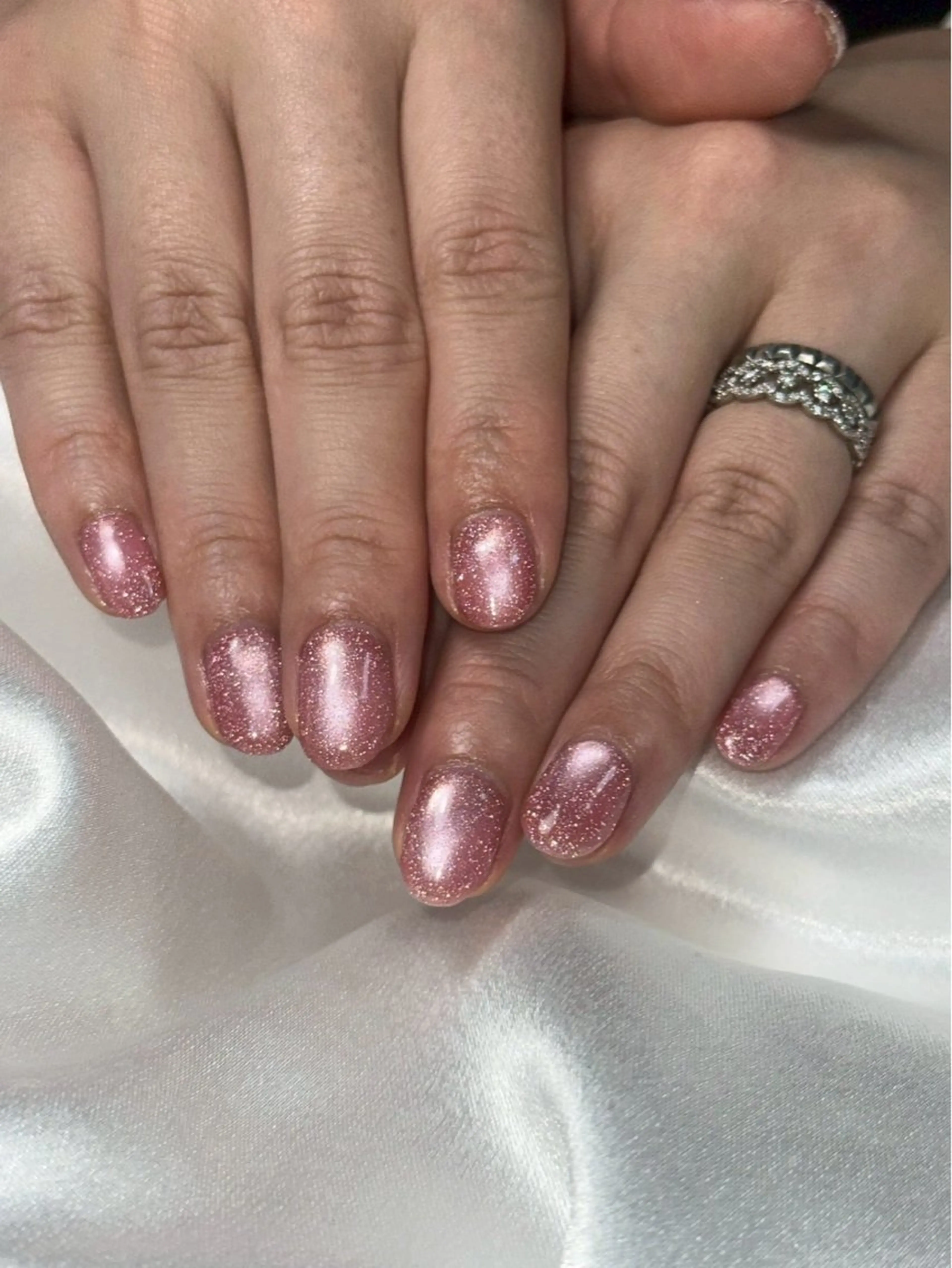 ネイル オーロラネイル 桜ネイル フラッシュネイル フラッシュマグ フラワーネイル ハンドネイル kikinail 溝の口のネイルデザイン