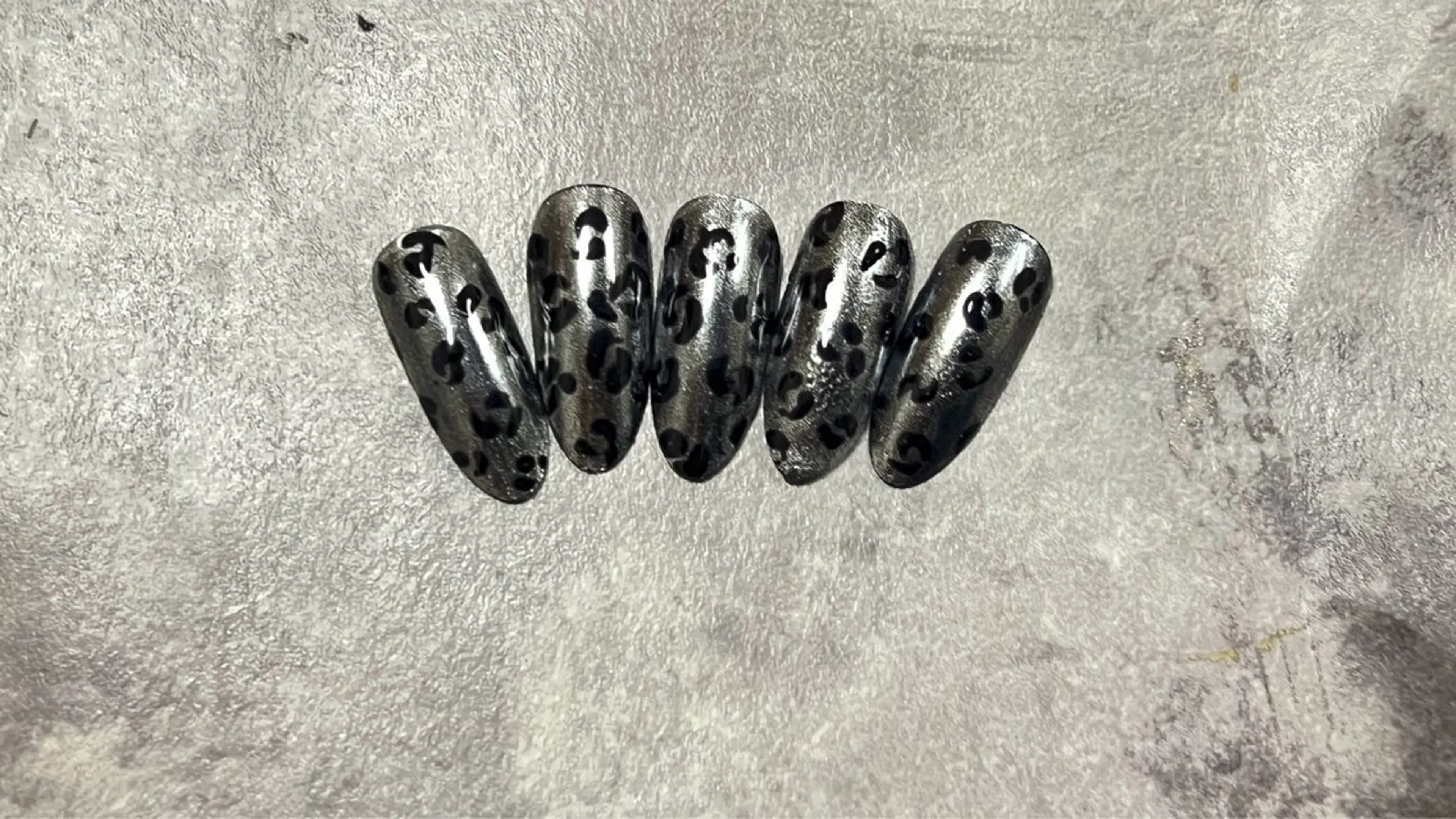 カラー イブ ネイリのネイルデザイン