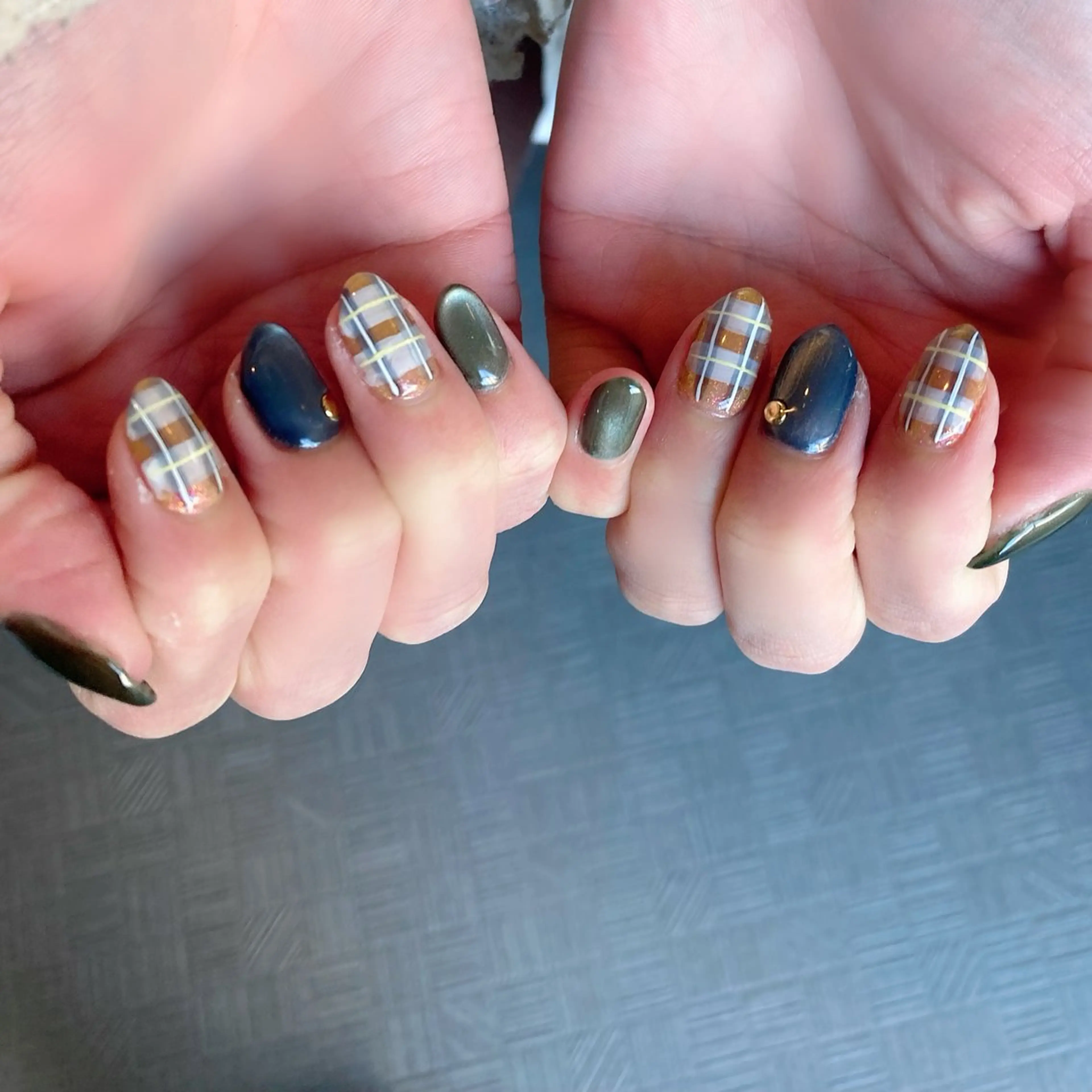 ネイル amu所属・かおる KAORUのネイルデザイン