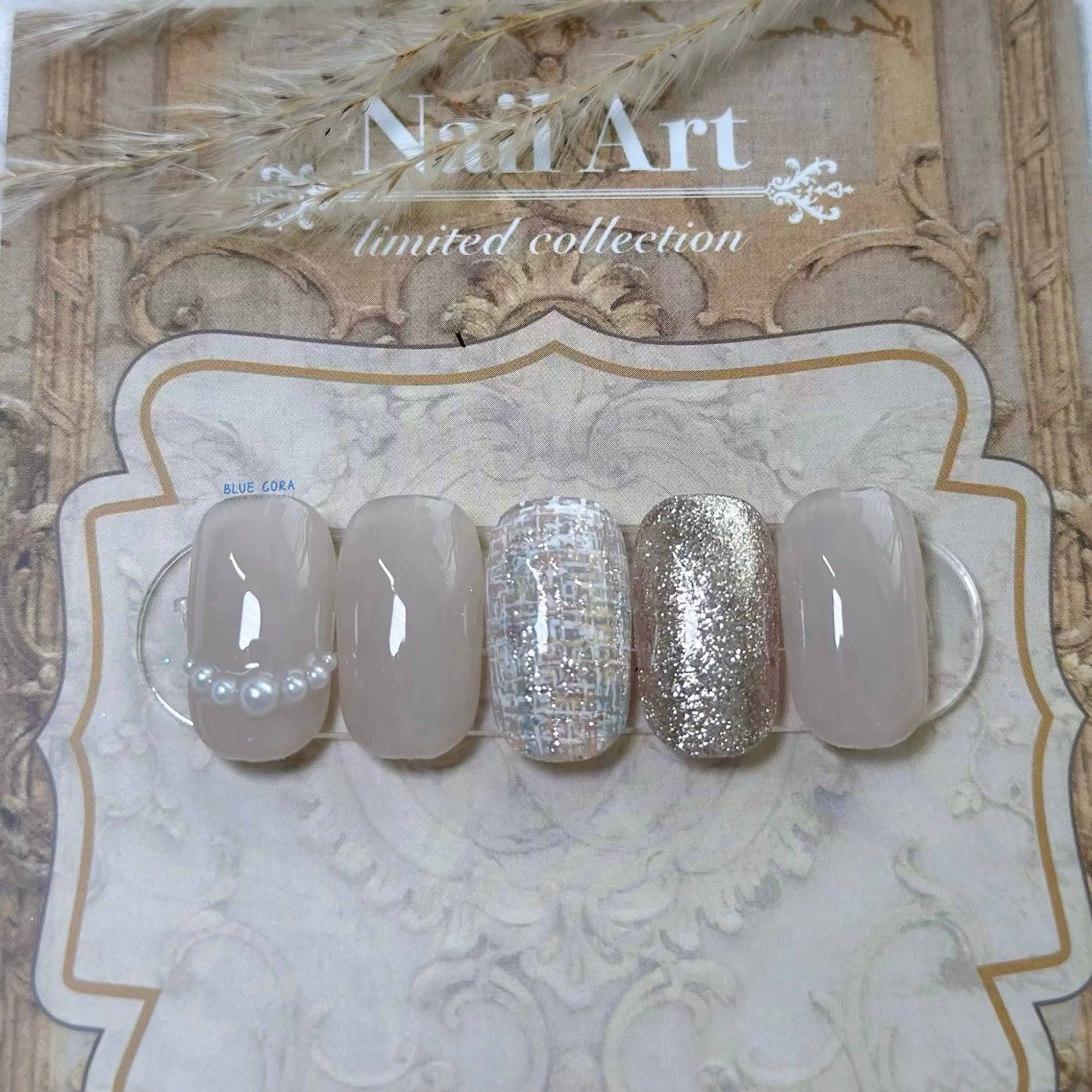 ネイル クリアネイル ラメ(グリッター) マットネイル ツイードネイル ホワイト ハンドネイル ハンドケア BLUE CORAのネイルデザイン