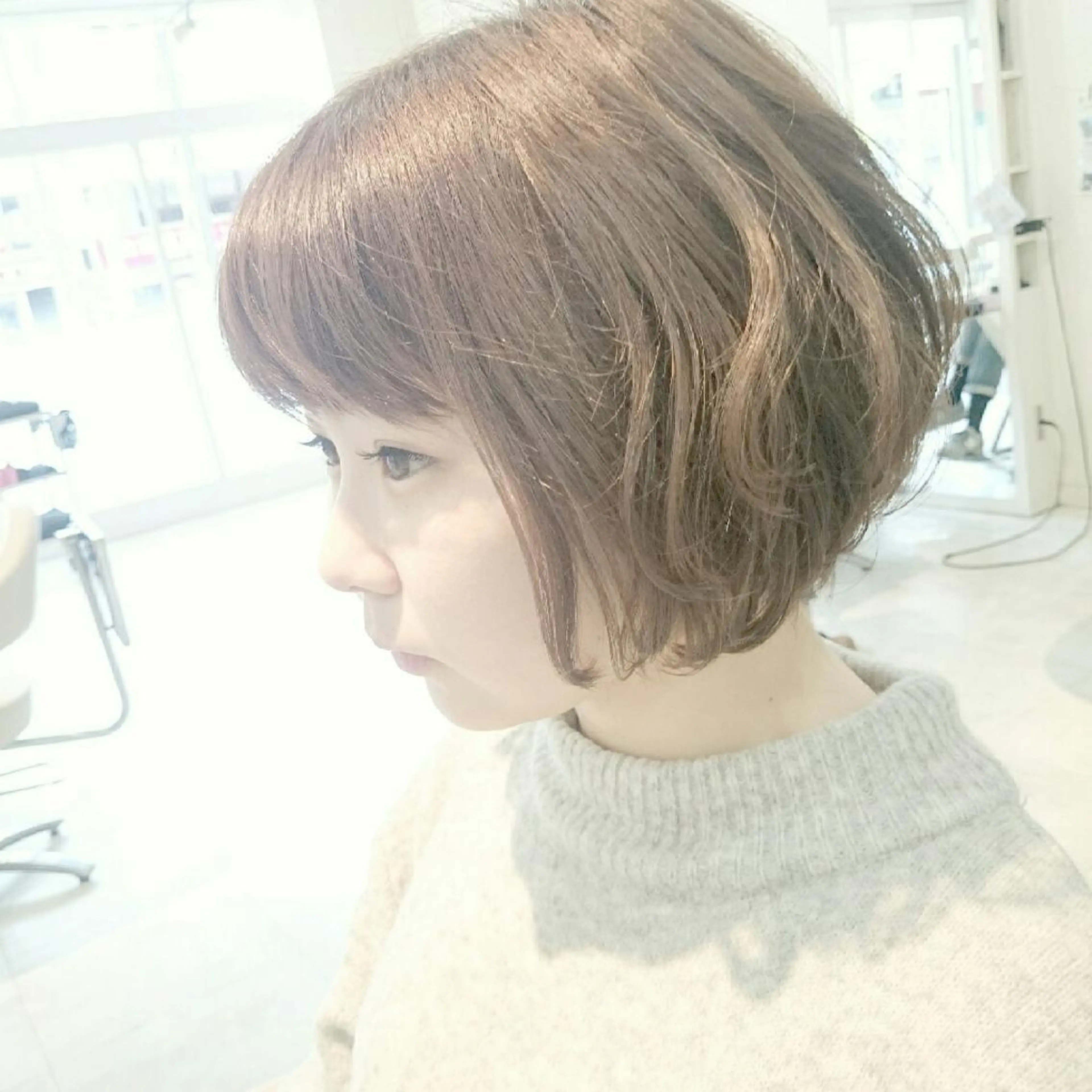 ショート カット ヘアカラー 浦川 敬太のヘアスタイル