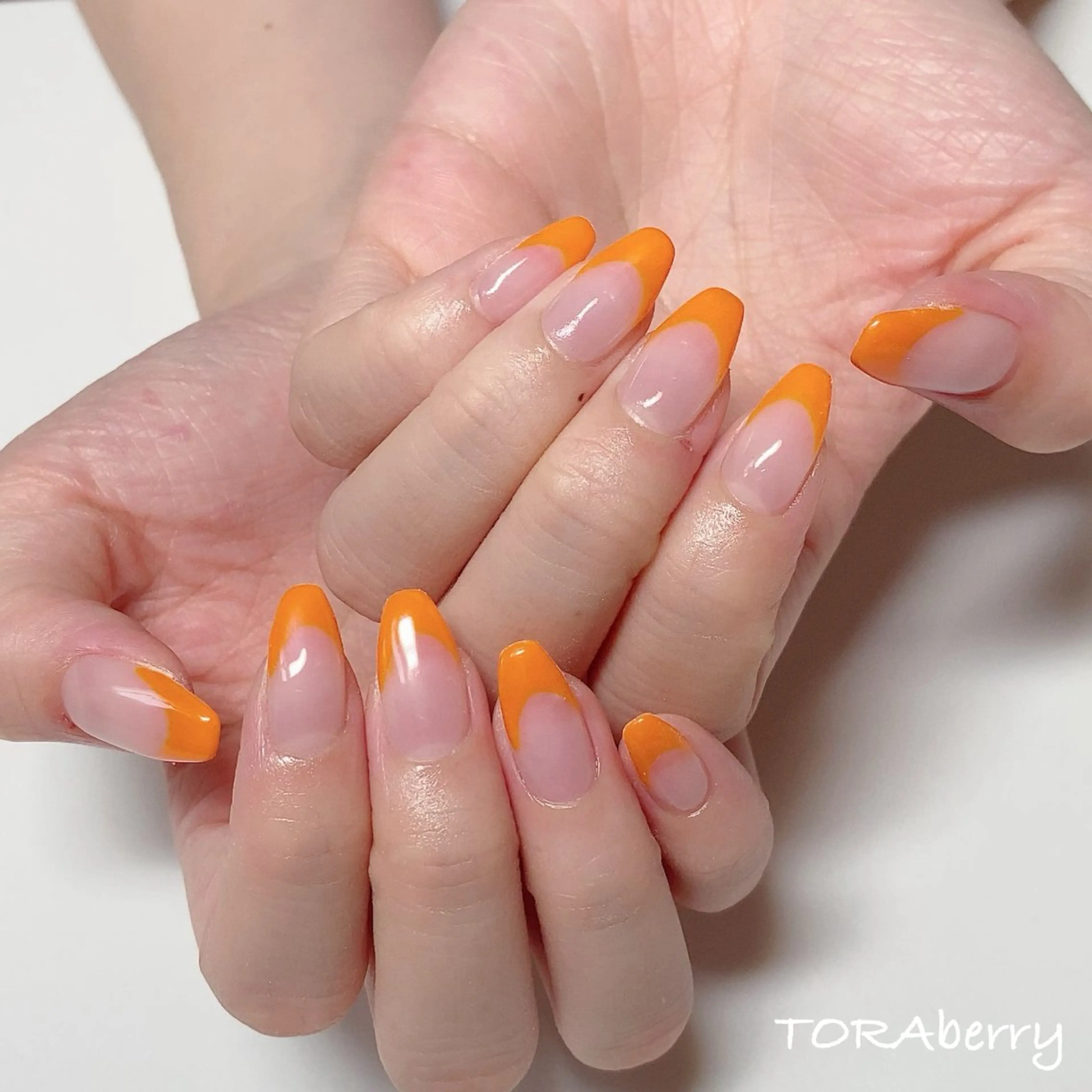 ネイル ハンドネイル ネイリスト なつみのネイルデザイン