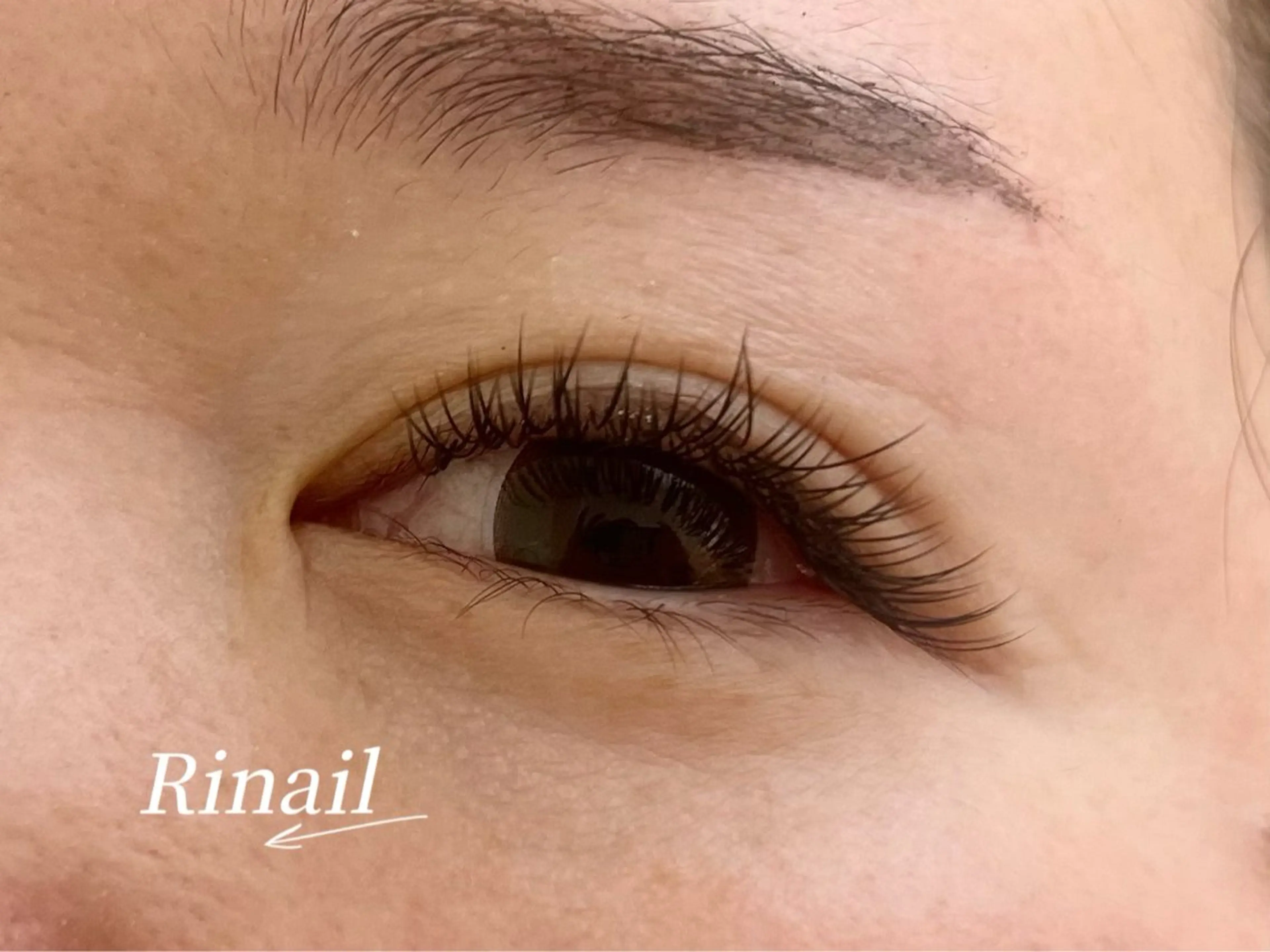 マツエク・マツパ バインドロック フラットラッシュ ナチュラル パリジェンヌラッシュリフト まつげパーマ YK Rinのネイルデザイン