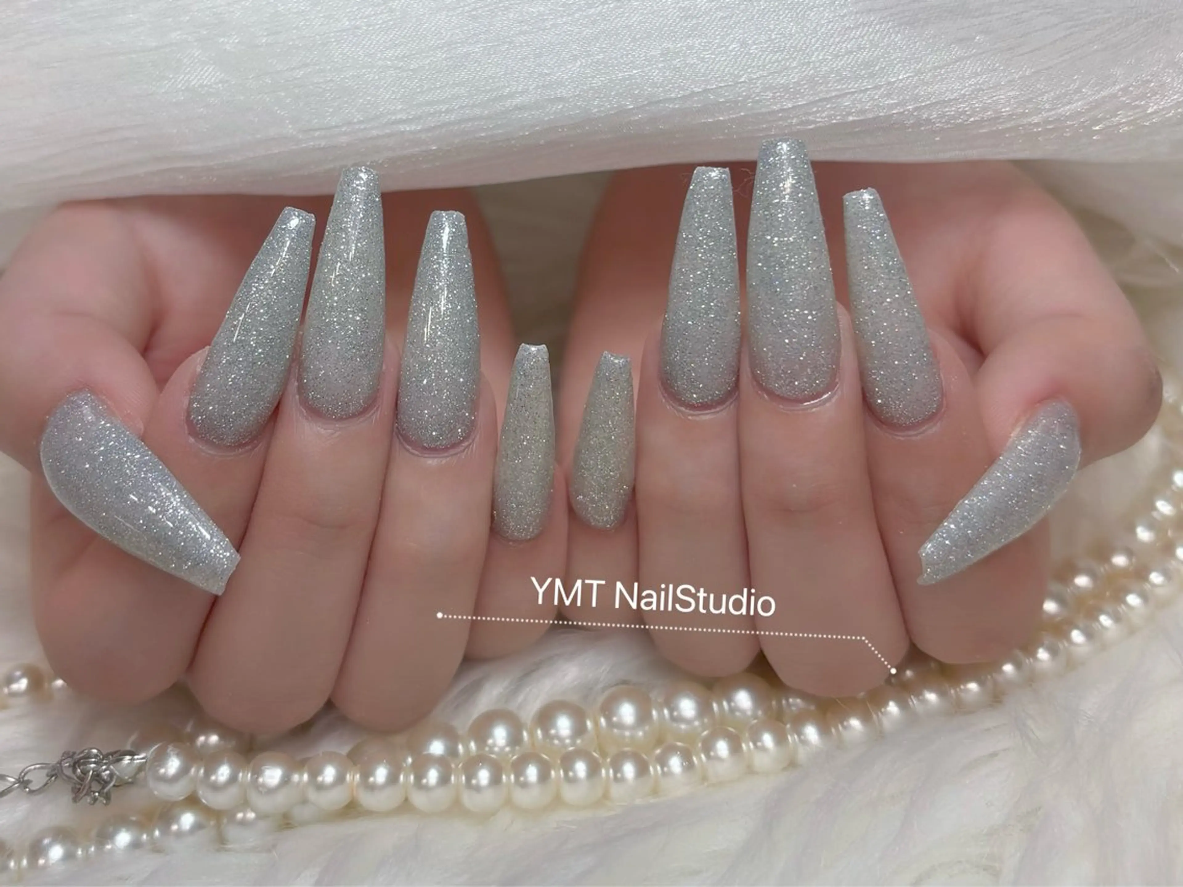ネイル 長さ出し フットネイル ジェルネイル 韓国ネイル マグネットネイル ハンドネイル YMT NailStudioのネイルデザイン