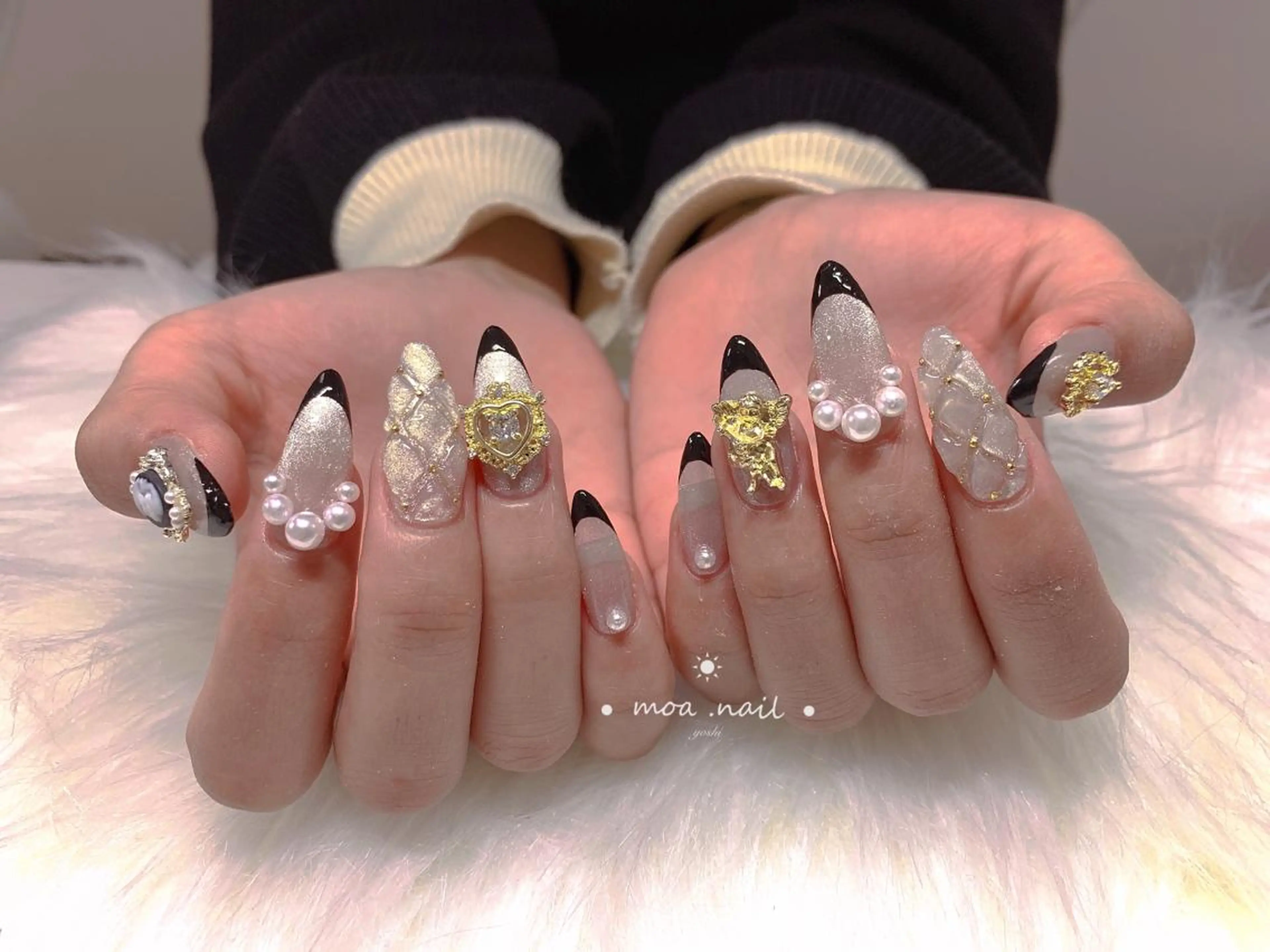ネイル MoaNail🫶 Yoshiのネイルデザイン