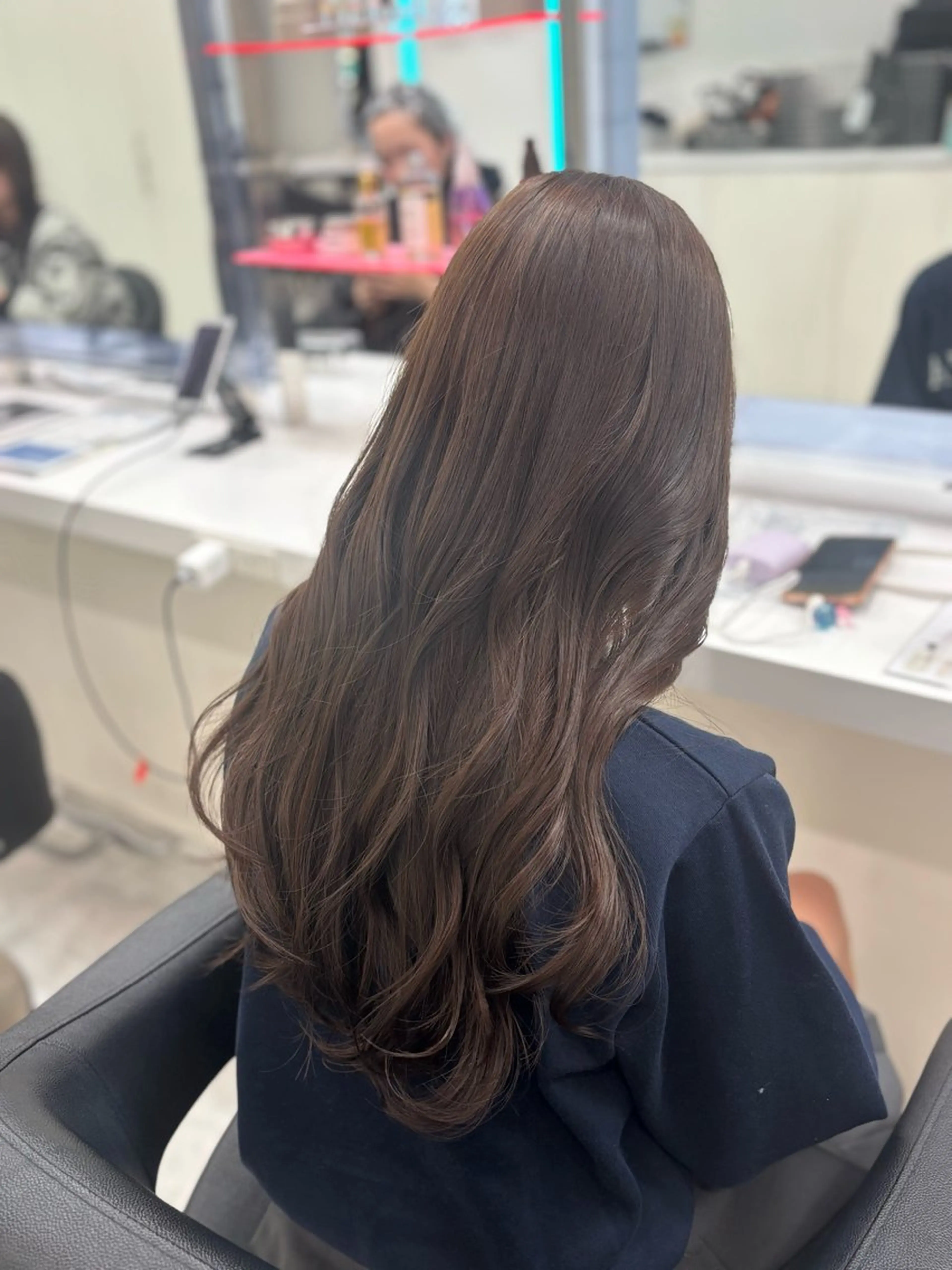 ミディアム ヘアカラー トリートメント ヘッドスパ 上品🤍韓国レイヤー /透明感🤍FUGAのヘアスタイル