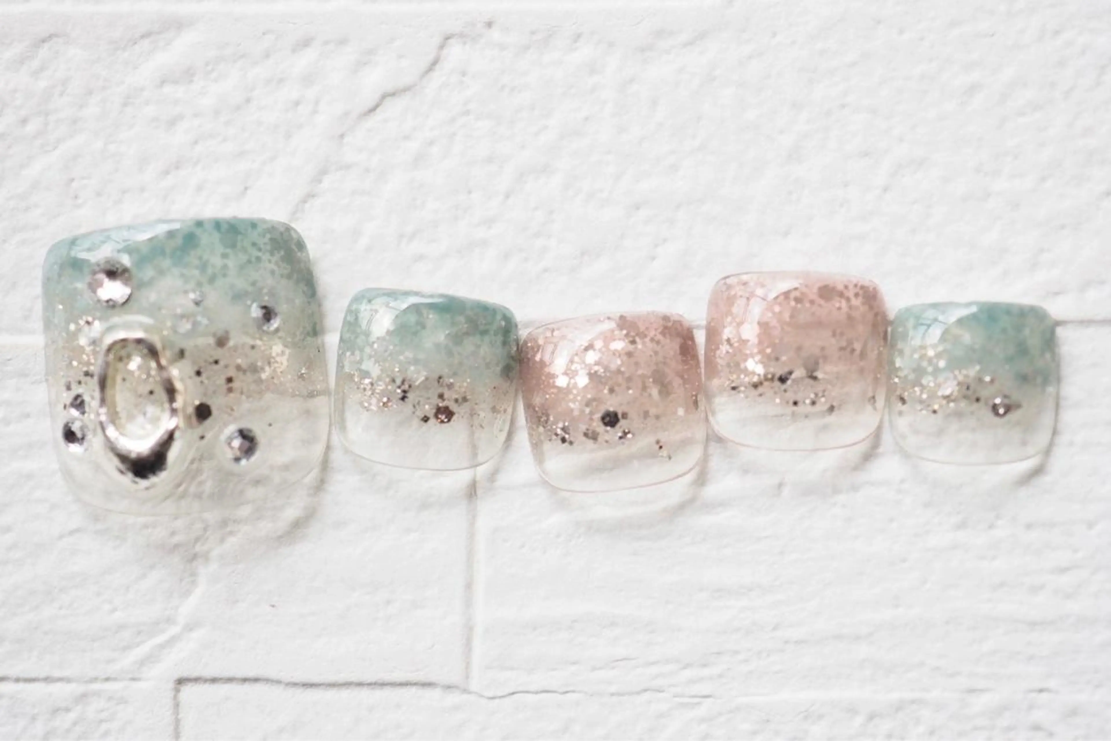 ネイル フットネイル トップネイリスト Ribbon立川店のネイルデザイン