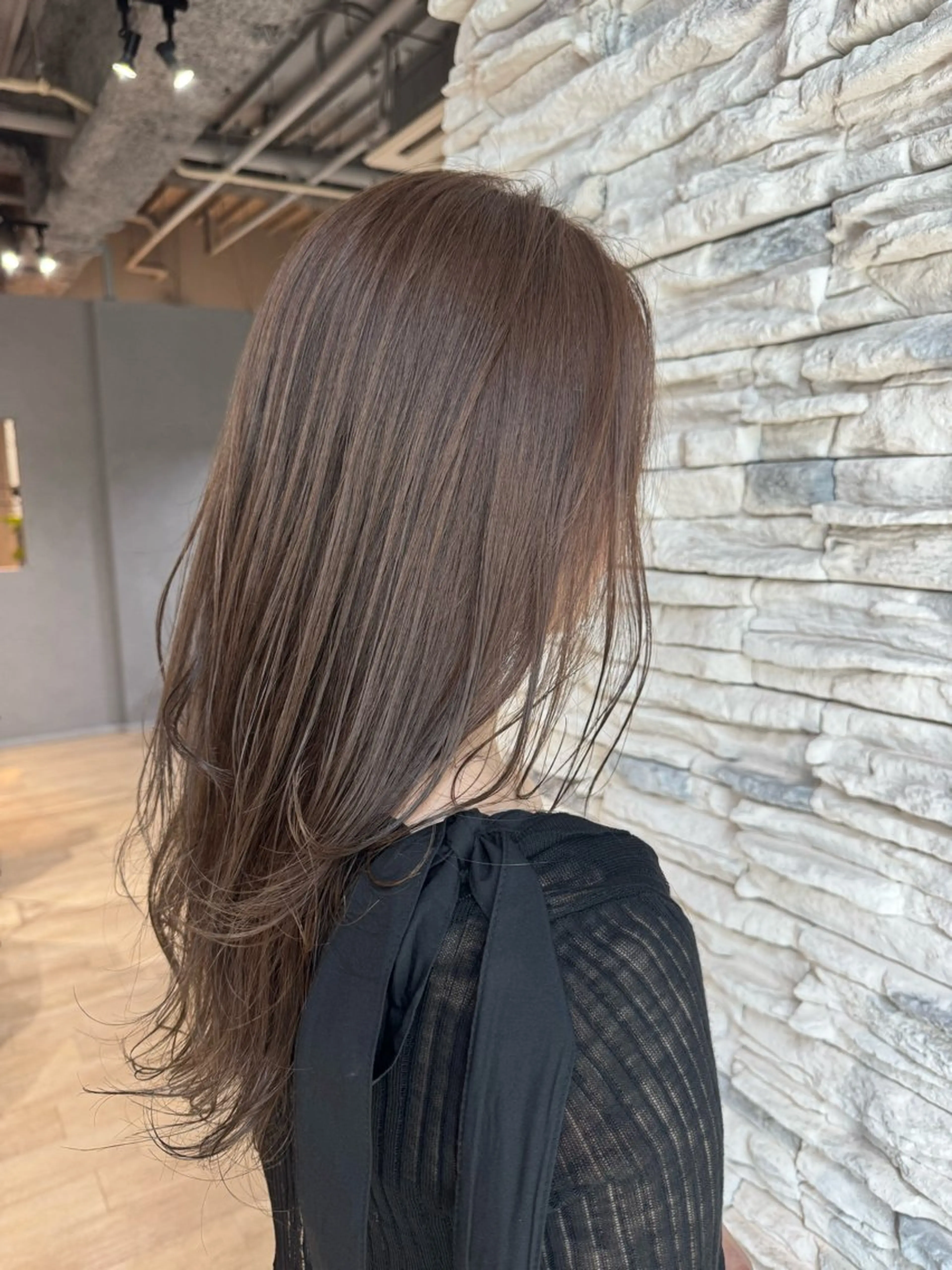 セミロング 🔶髪質改善／縮毛 ✨　山郷敏彦🟢のヘアスタイル